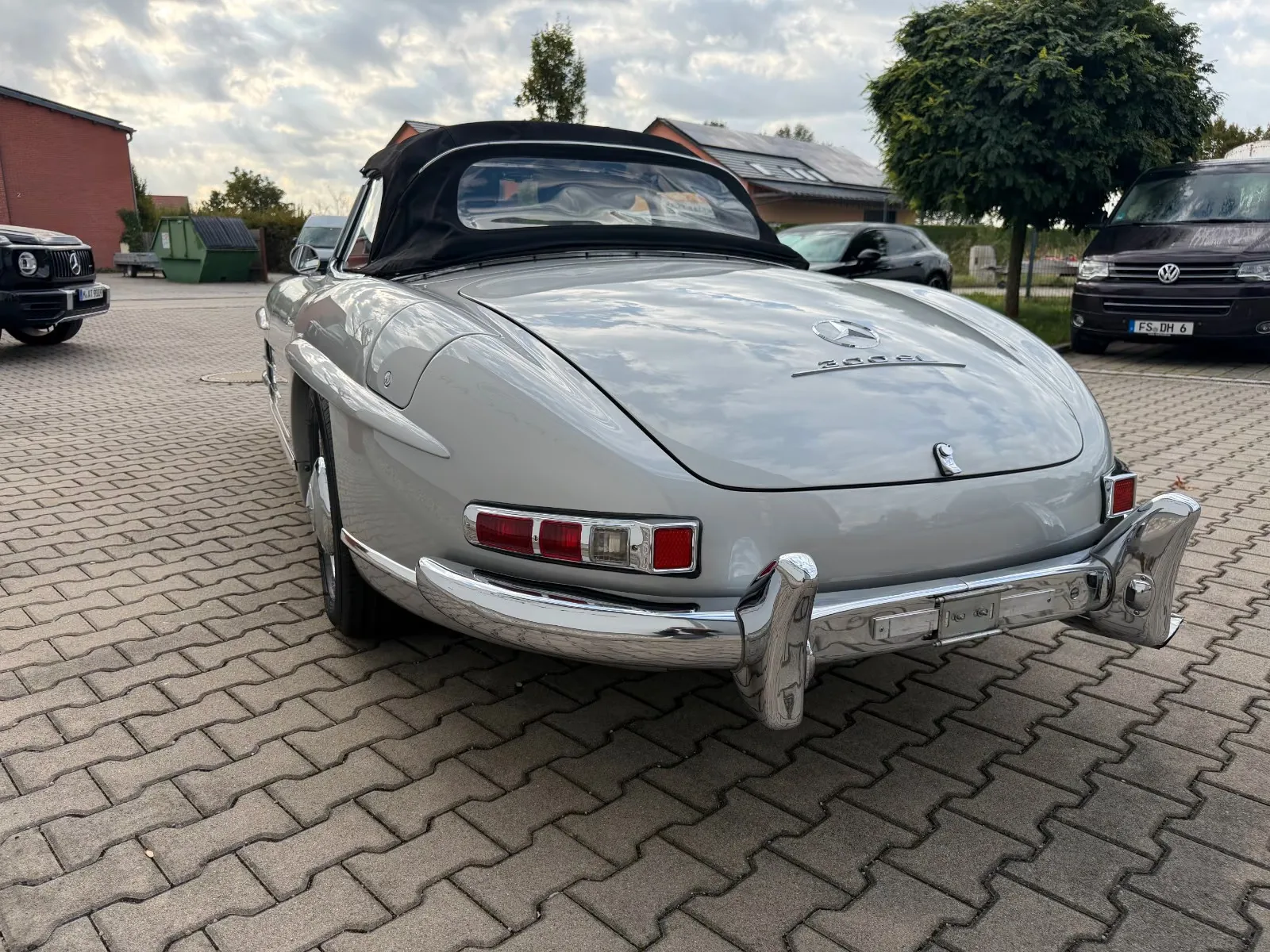 1959 Mercedes-Benz 300 SL Roadster, 17/30