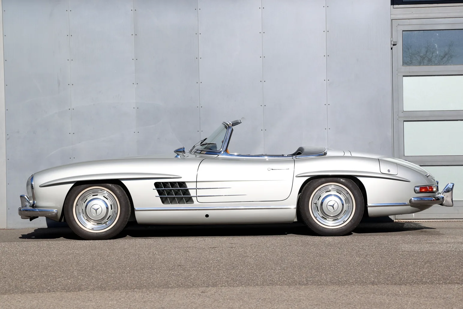 1959 Mercedes-Benz 300 SL Roadster, 6/30