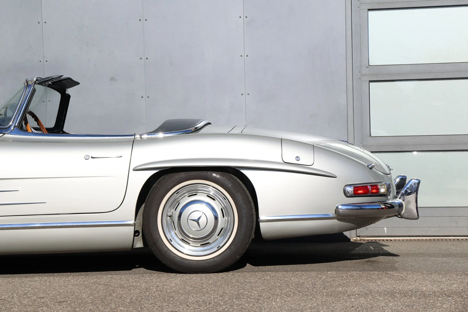 1959 Mercedes-Benz 300 SL Roadster, 17/30
