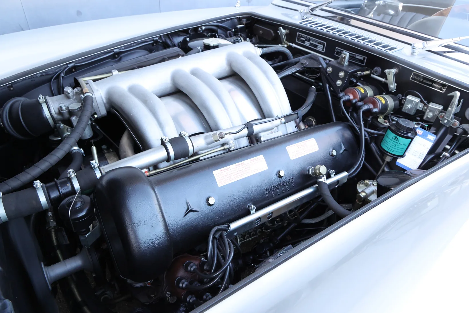 1959 Mercedes-Benz 300 SL Roadster, 28/30