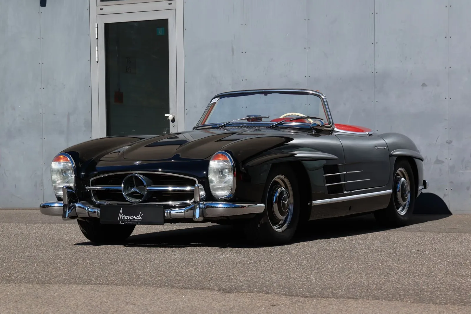 1959 Mercedes-Benz 300 SL Roadster, 8/24