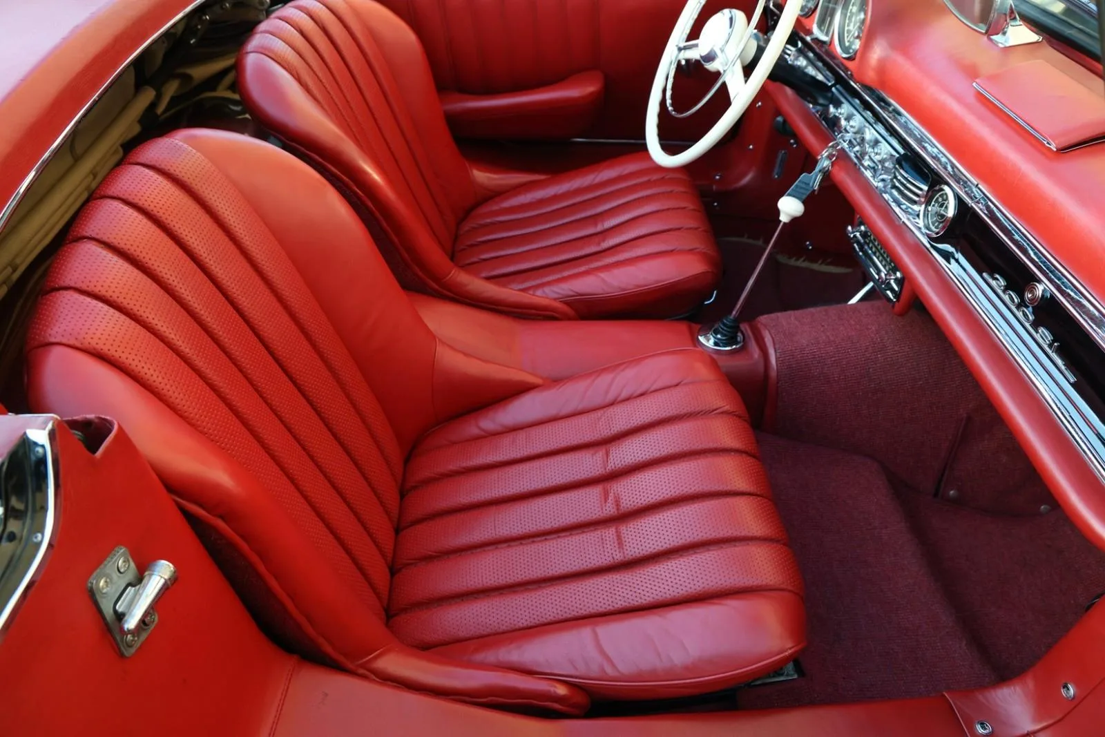 1959 Mercedes-Benz 300 SL Roadster, 18/24