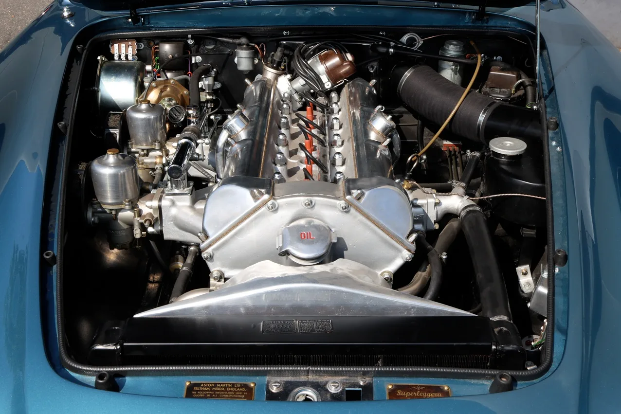 1960 Aston Martin DB4 Series 1, 5/30