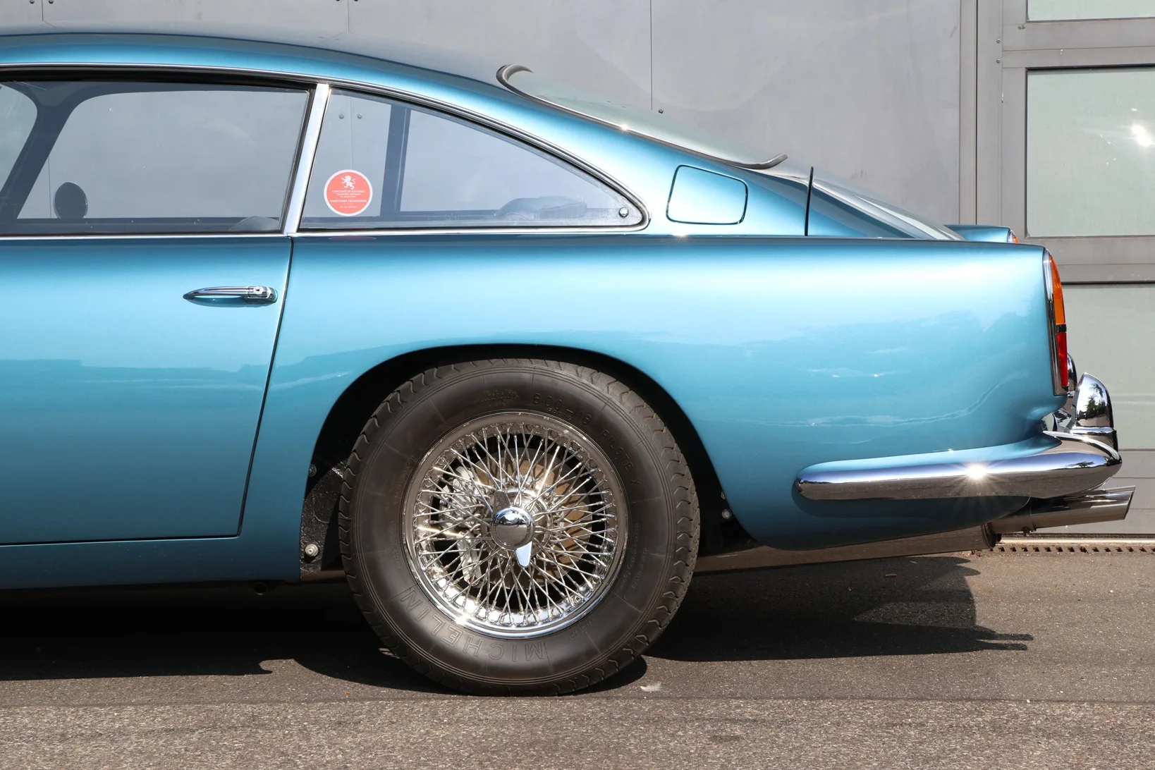 1960 Aston Martin DB4 Series 1, 19/30