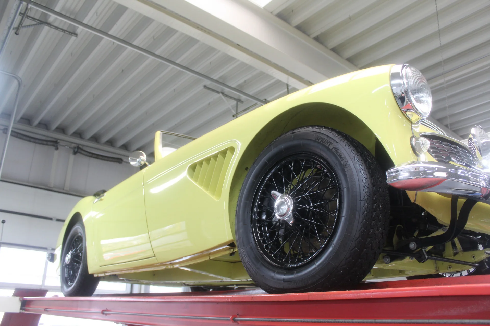 1960 Austin-Healey 3000 Mk I, 12/30