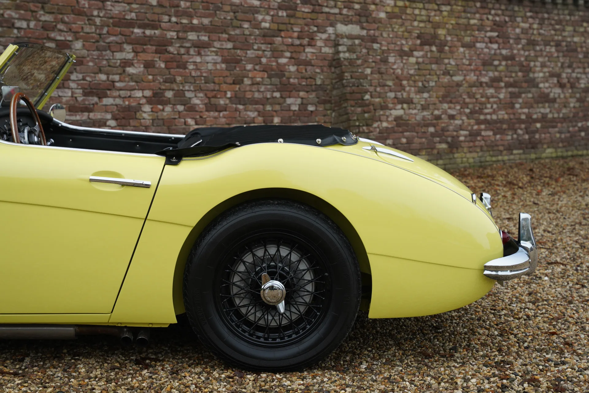 1960 Austin-Healey 3000 Mk I, 19/30