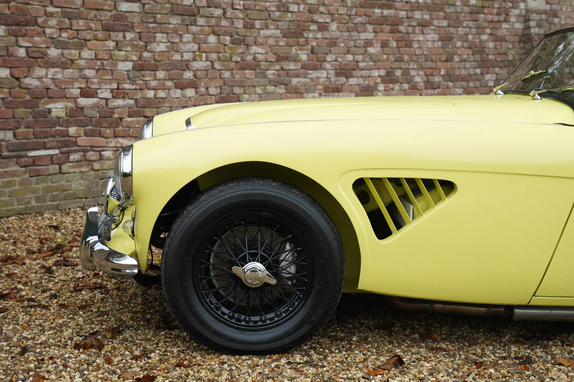 1960 Austin-Healey 3000 Mk I, 23/30