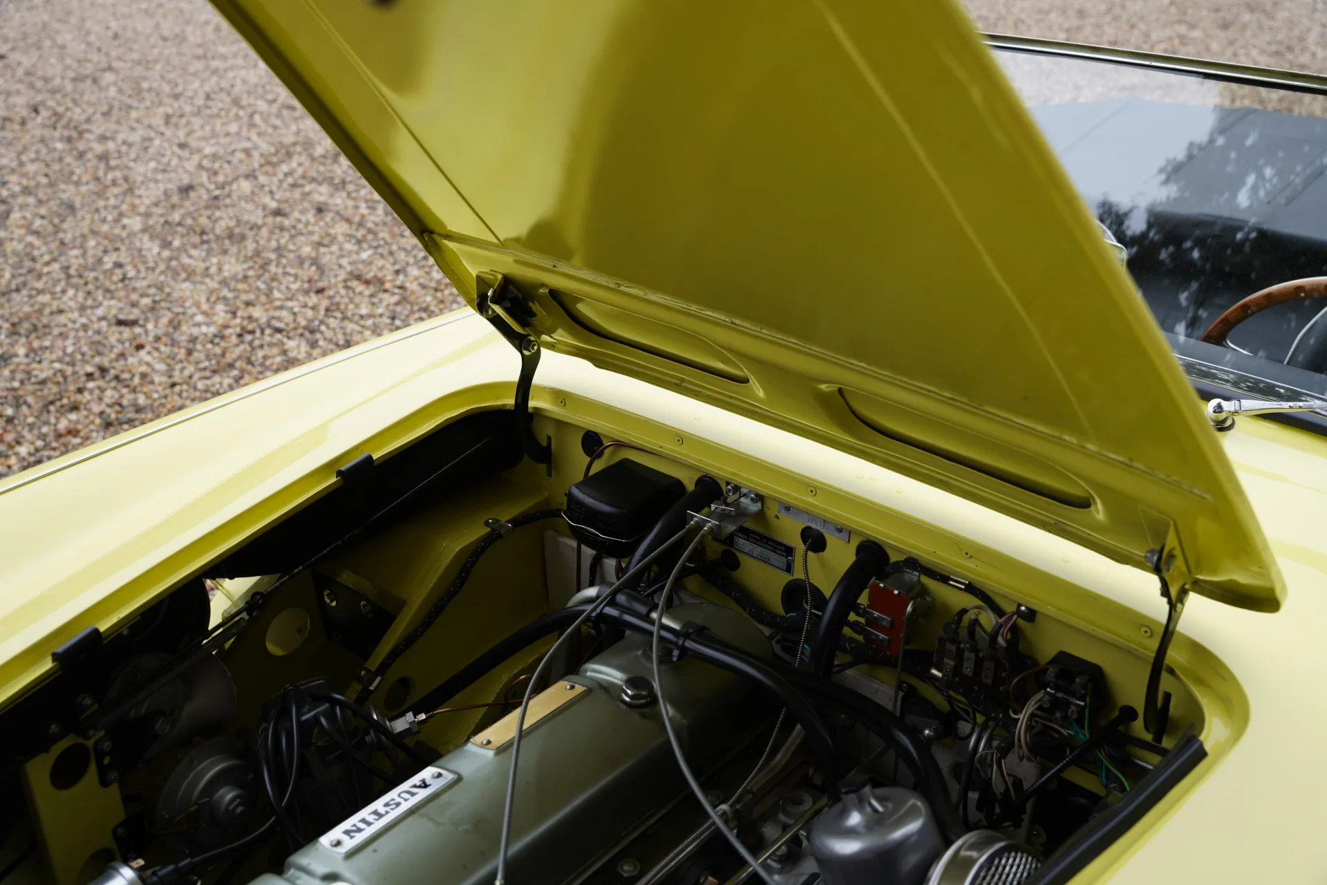 1960 Austin-Healey 3000 Mk I, 26/30