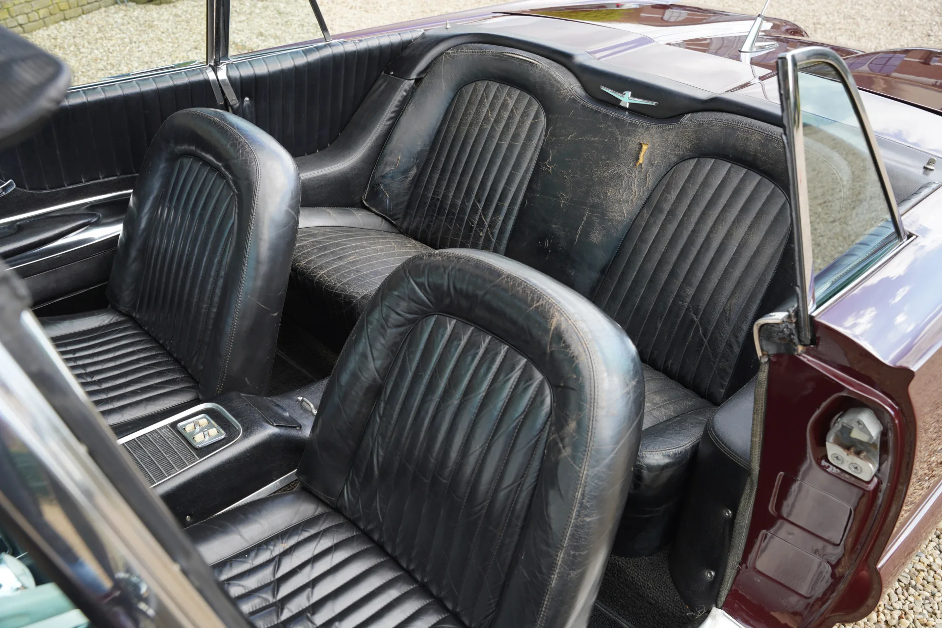 1960 Ford Thunderbird Convertible, 22/30