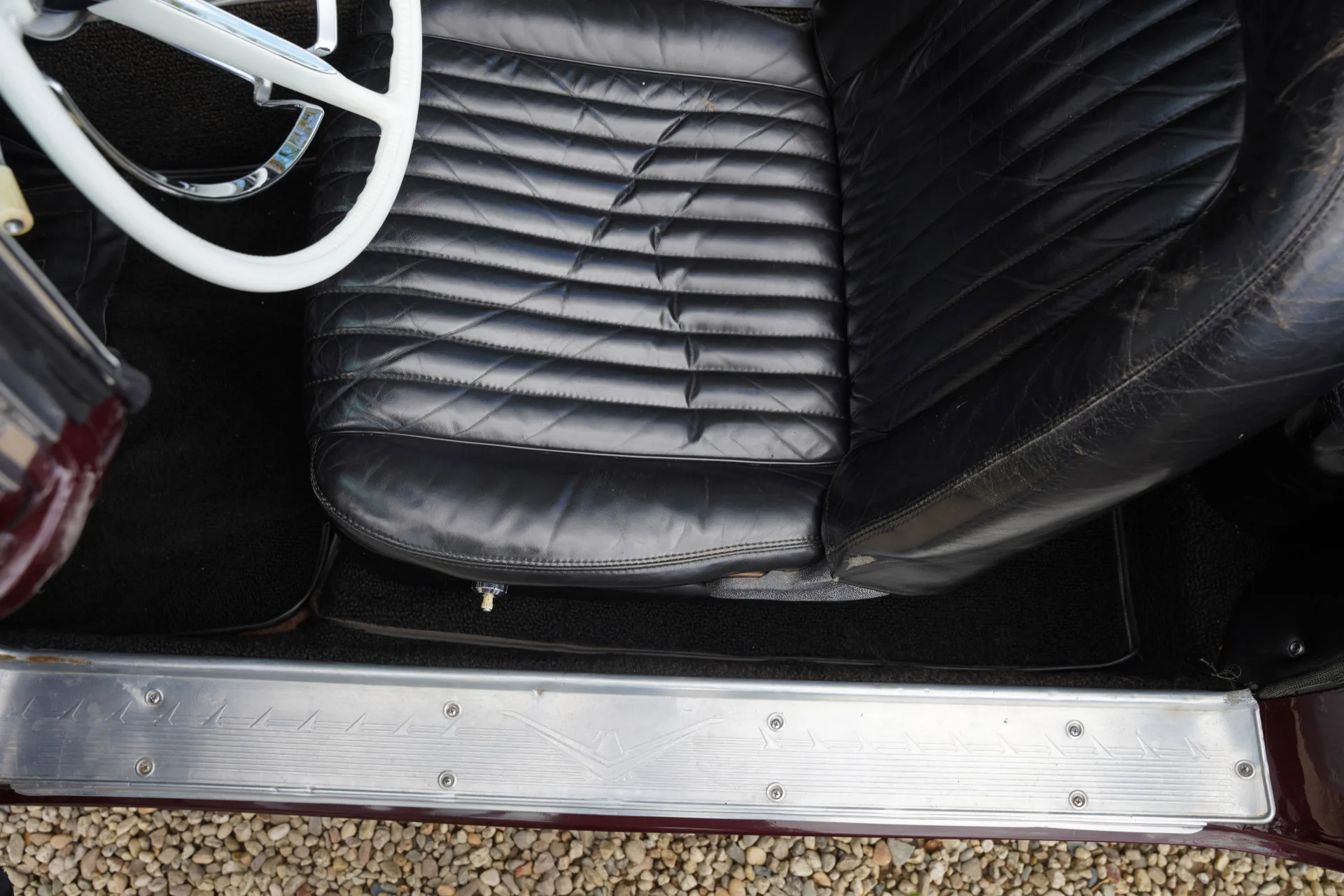 1960 Ford Thunderbird Convertible, 24/30