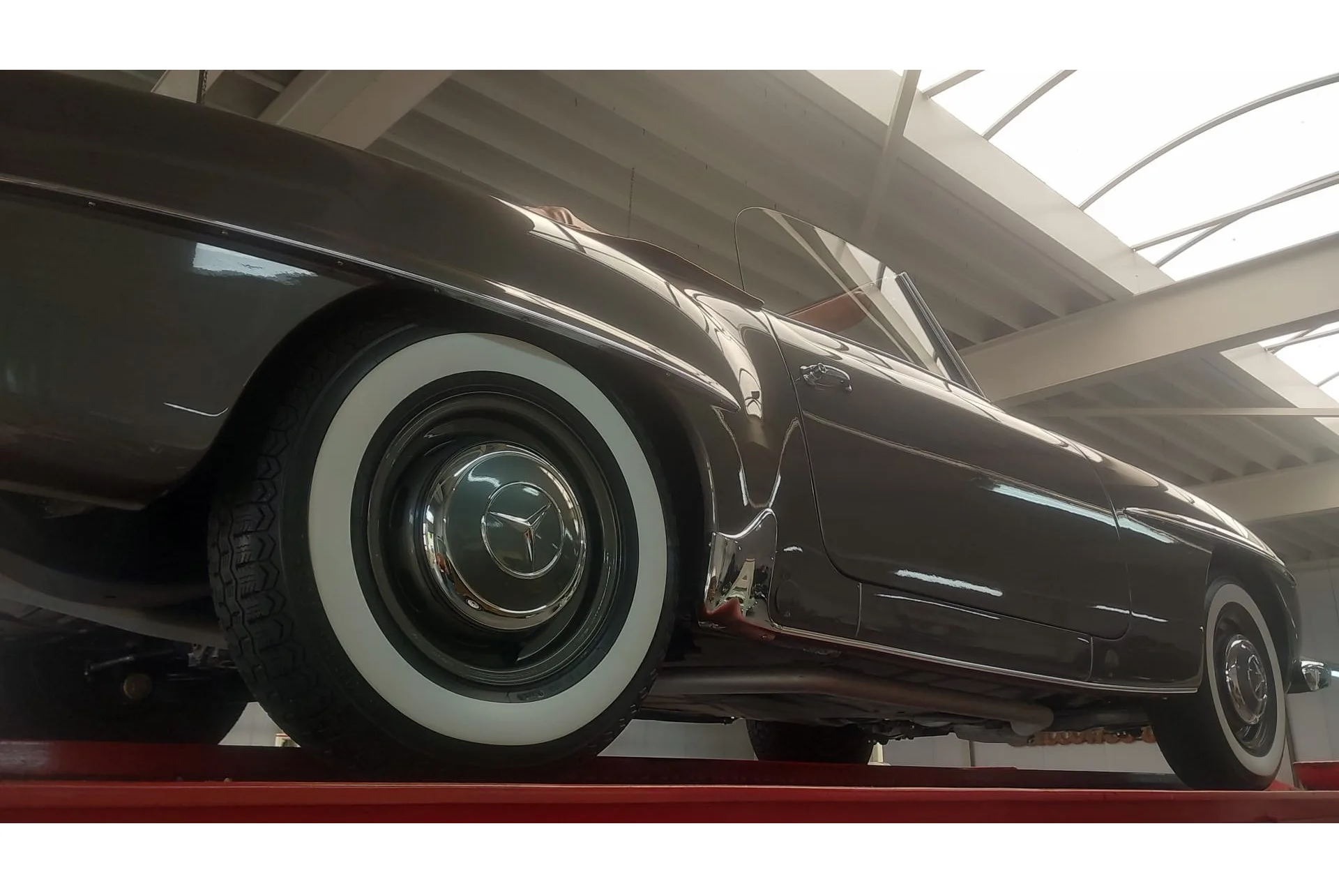 1960 Mercedes-Benz 190 SL, 8/30
