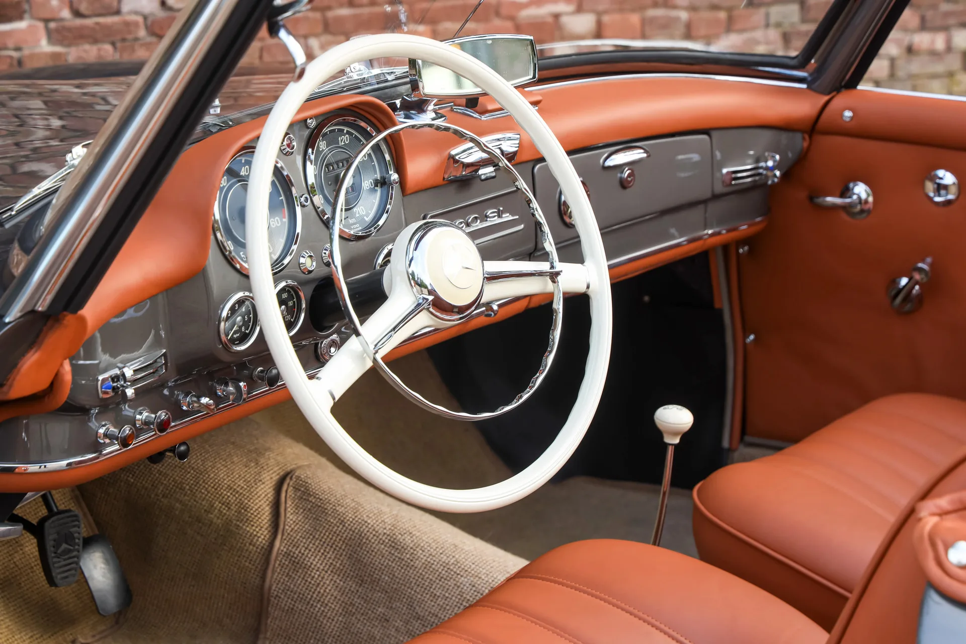 1960 Mercedes-Benz 190 SL, 23/30