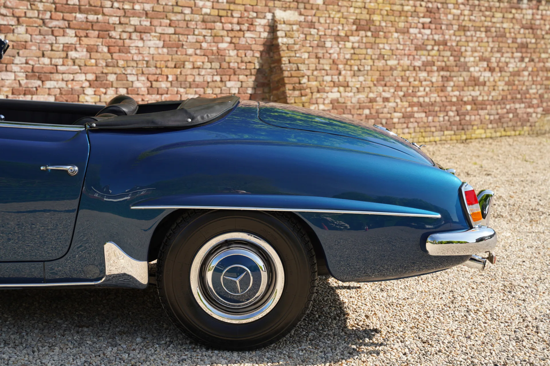 1960 Mercedes-Benz 190 SL, 23/30