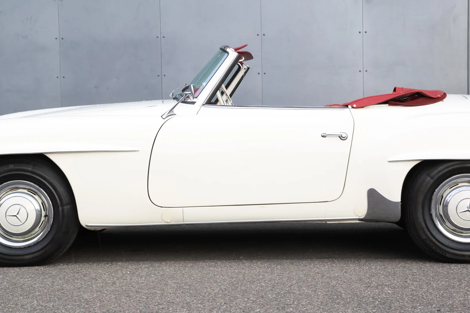1960 Mercedes-Benz 190 SL, 15/28