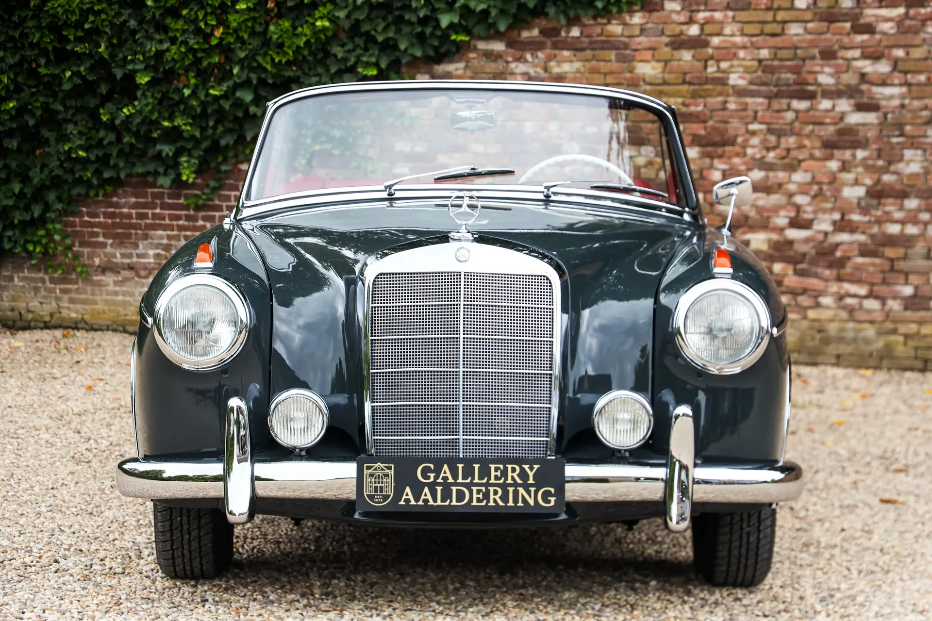 1960 Mercedes-Benz 220 SE Cabriolet Ponton, 5/30