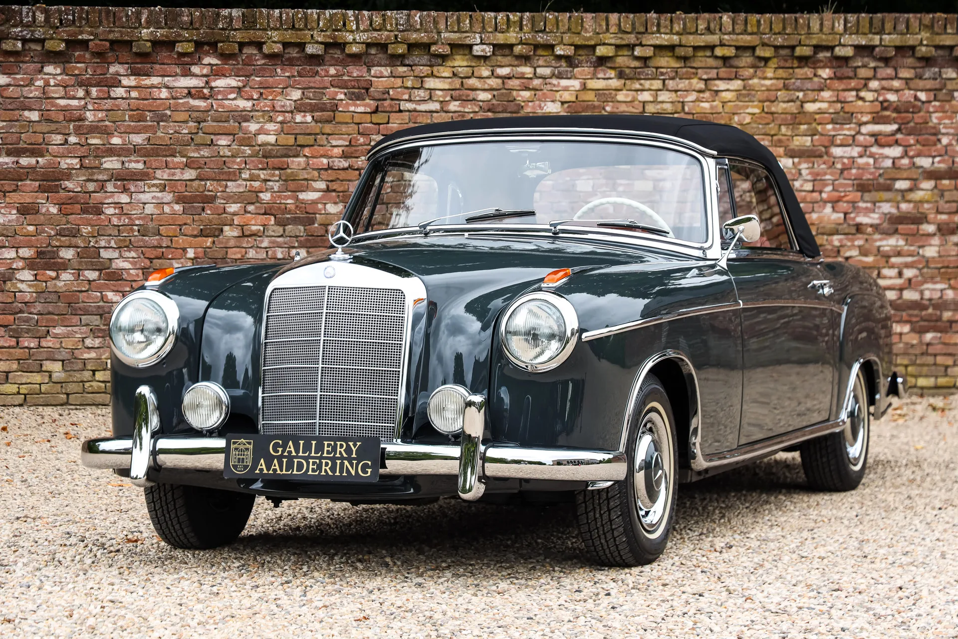 1960 Mercedes-Benz 220 SE Cabriolet Ponton, 27/30