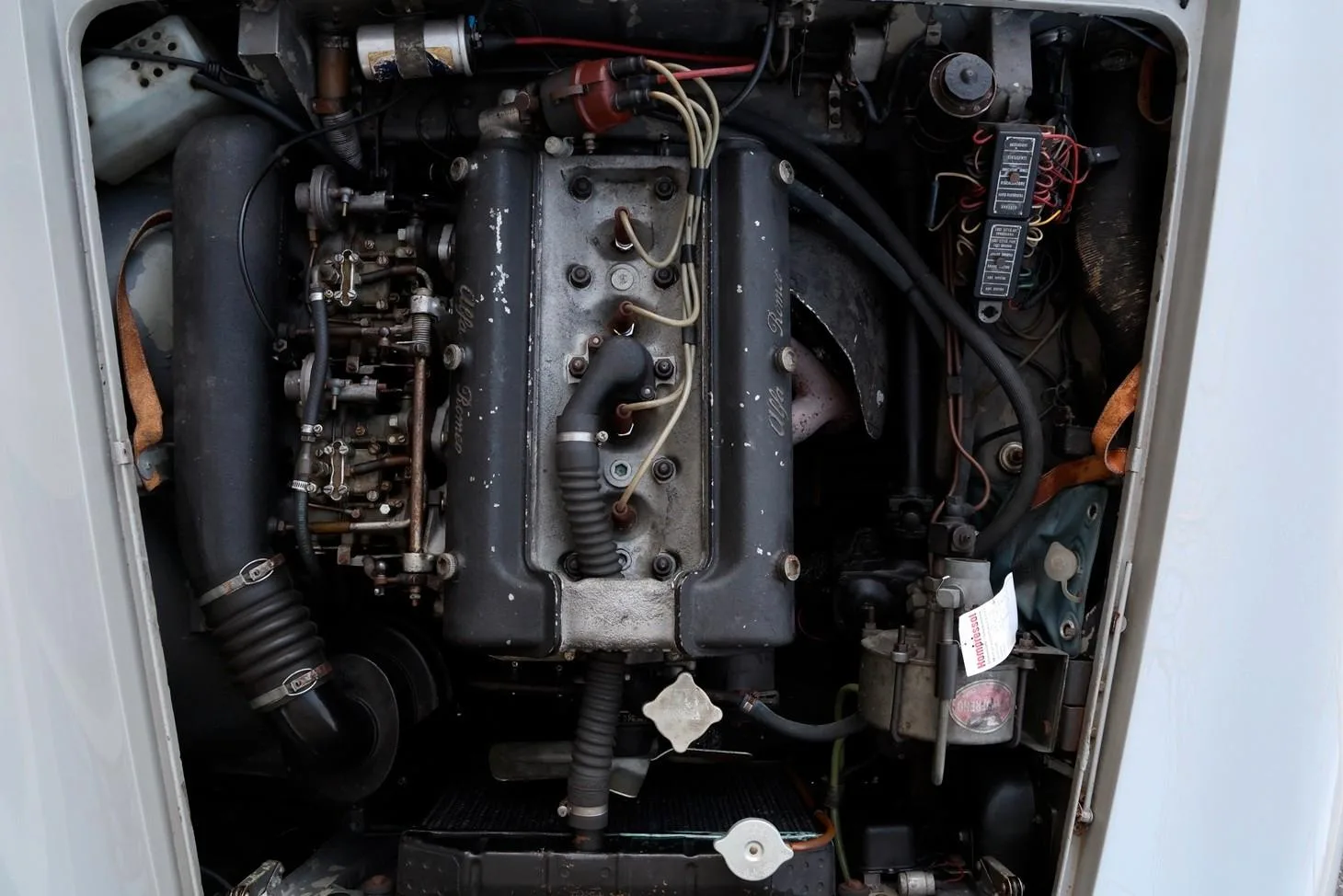 1961 Alfa Romeo 2000 Sprint, 4/24