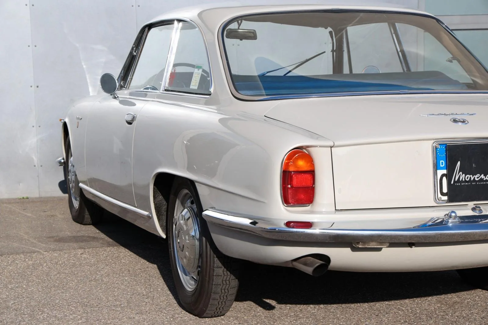 1961 Alfa Romeo 2000 Sprint, 10/24