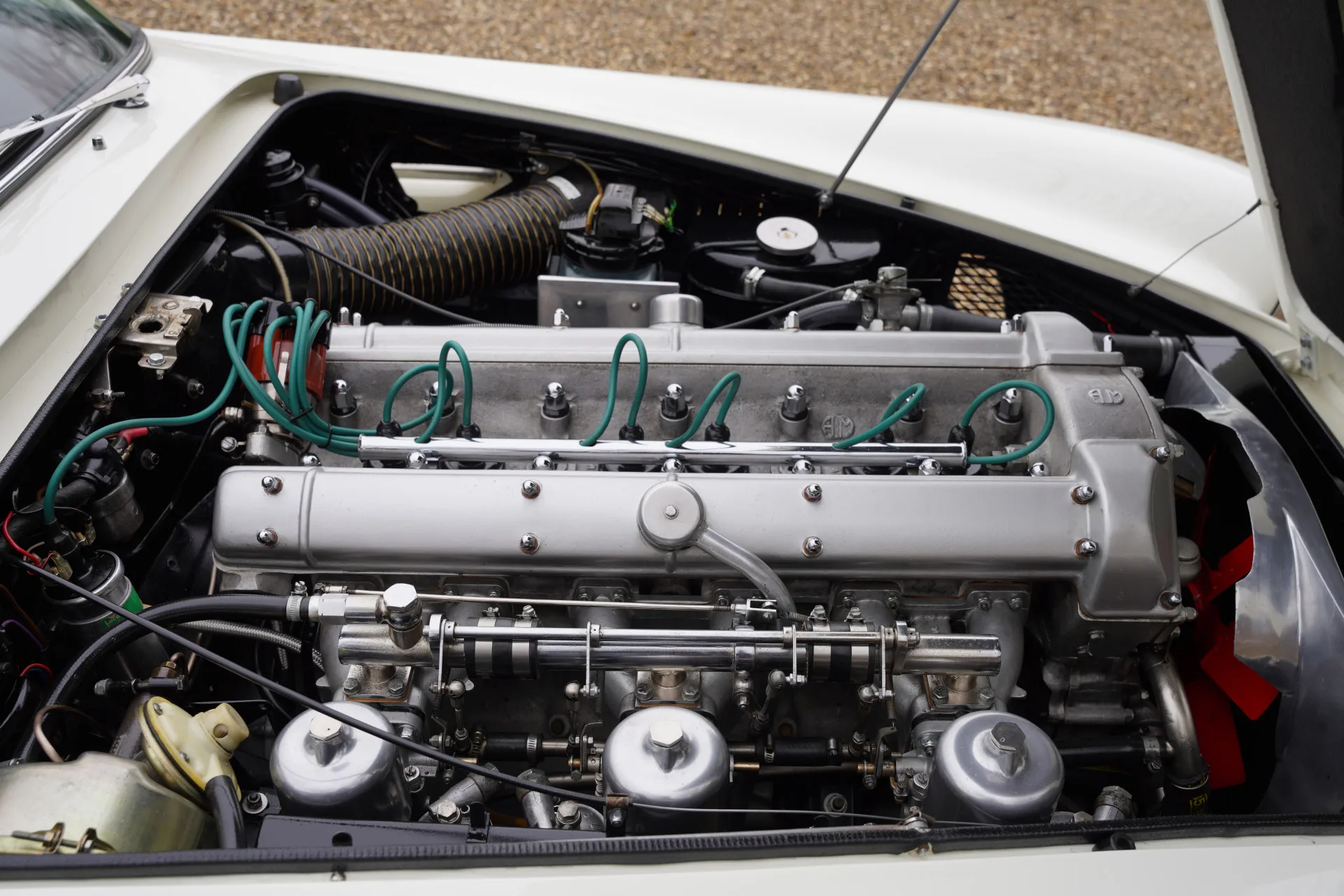 1961 Aston Martin DB4 Series III, 4/30