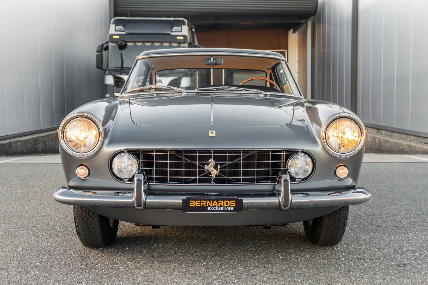 1961 Ferrari 250 GT 2+2 proposée par un spécialiste de la supercar à Woerden, Pays-Bas, photo 19 sur 25