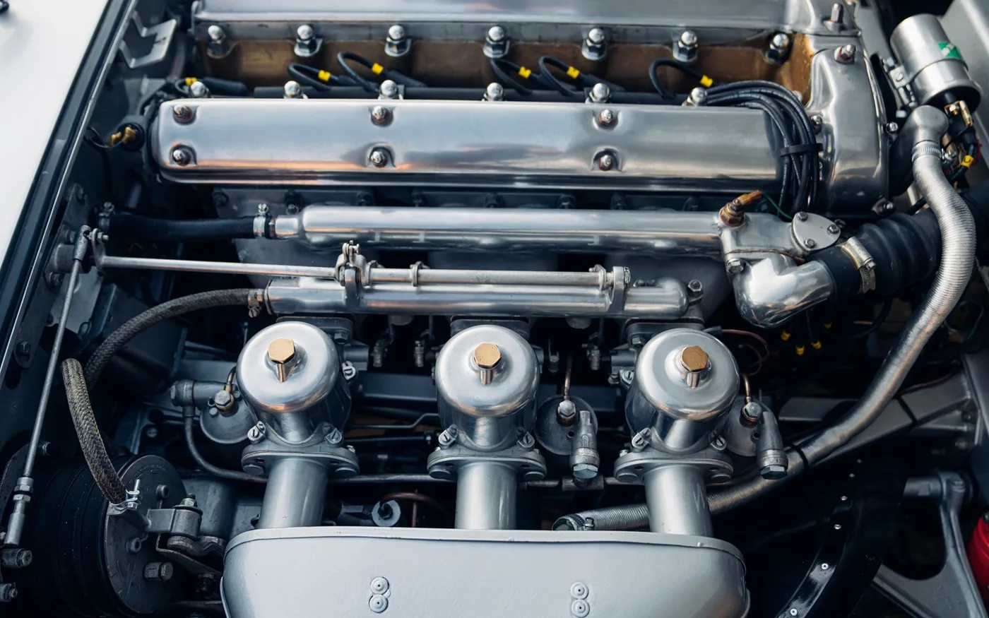1961 Jaguar E-Type 3.8 Roadster, flat floor proposée par un concessionnaire spécialisé à Chorleywood, Royaume-Uni, photo 15 sur 15