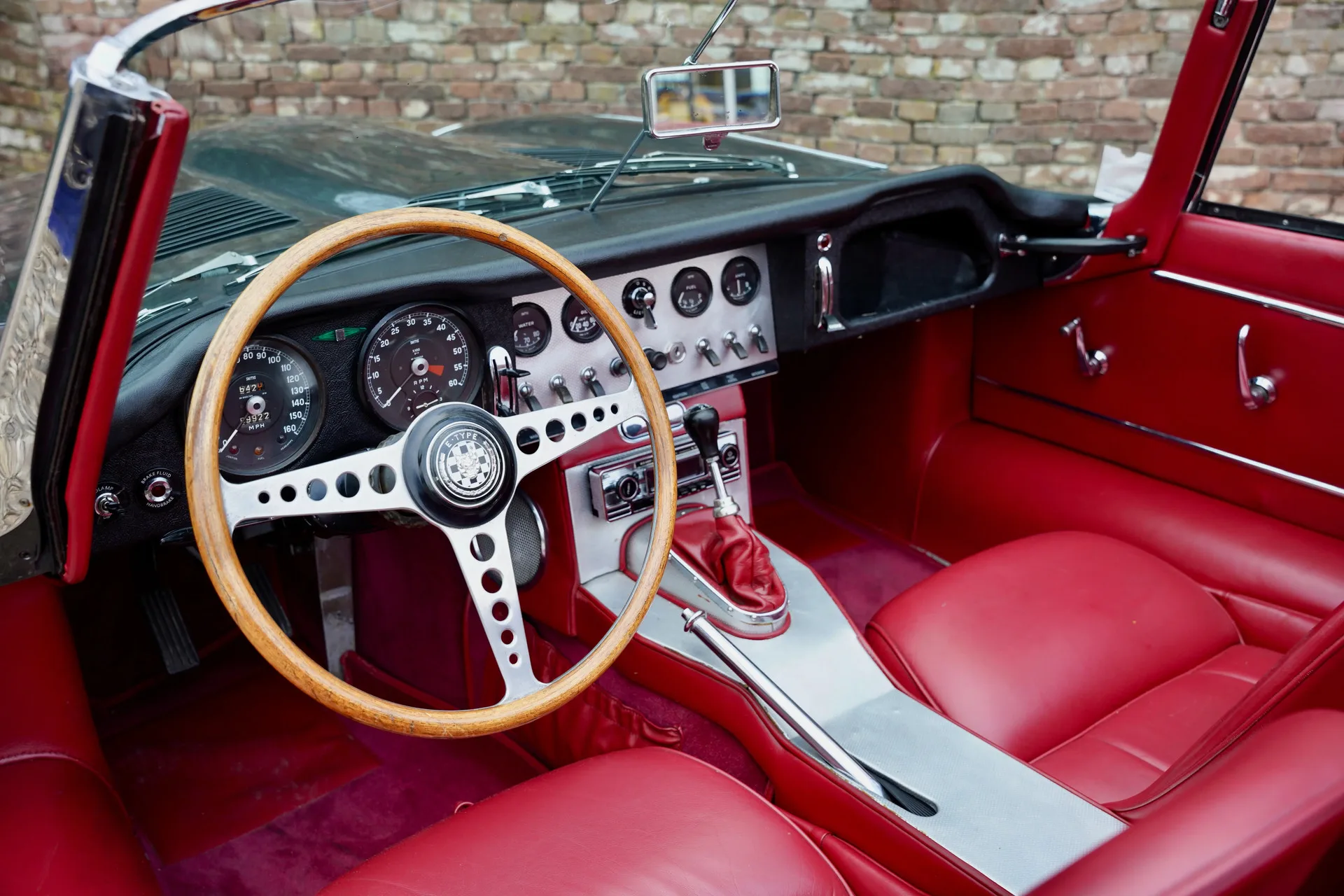 1961 Jaguar E-Type Series 1 3.8 Roadster, 3/30
