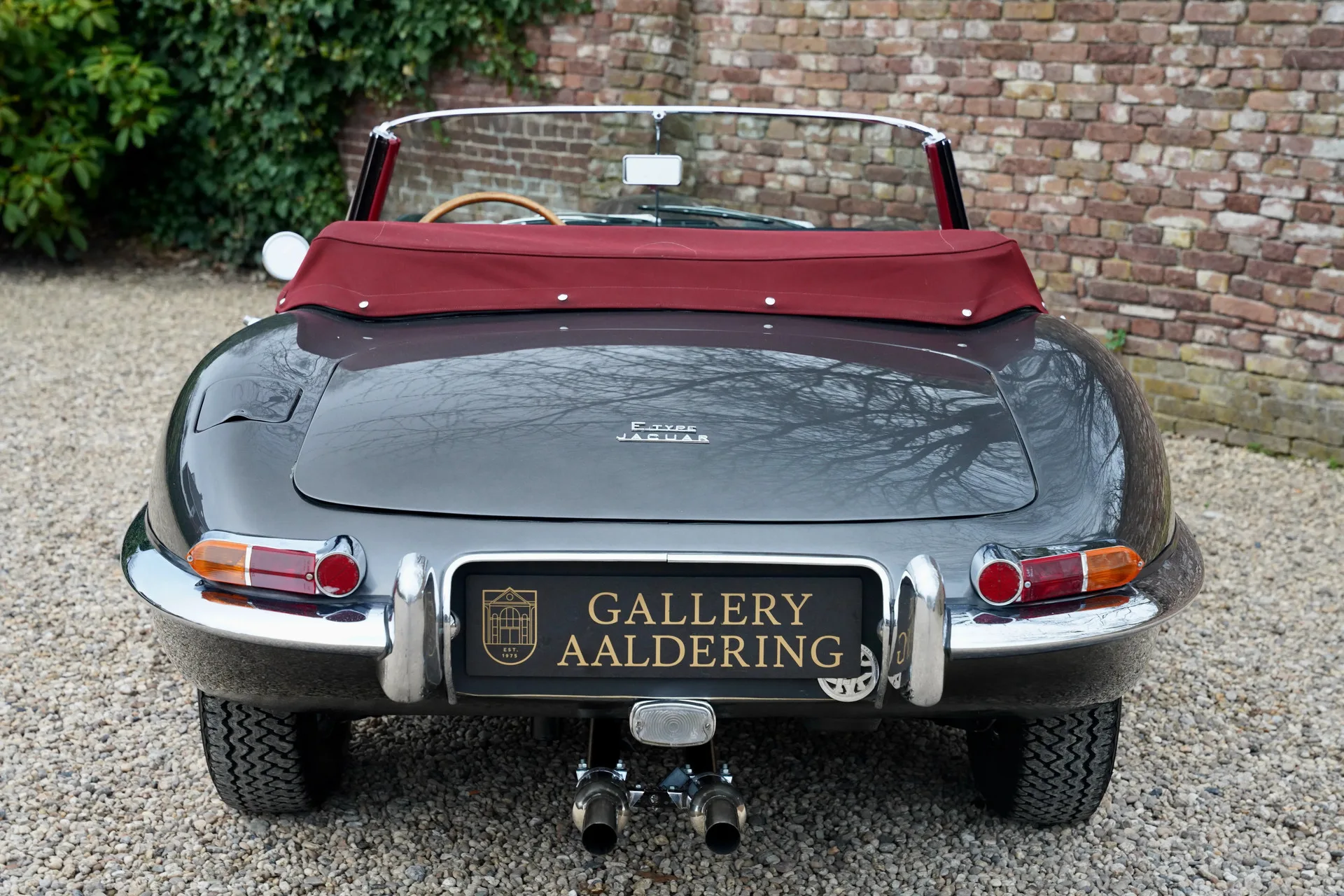 1961 Jaguar E-Type Series 1 3.8 Roadster, 6/30