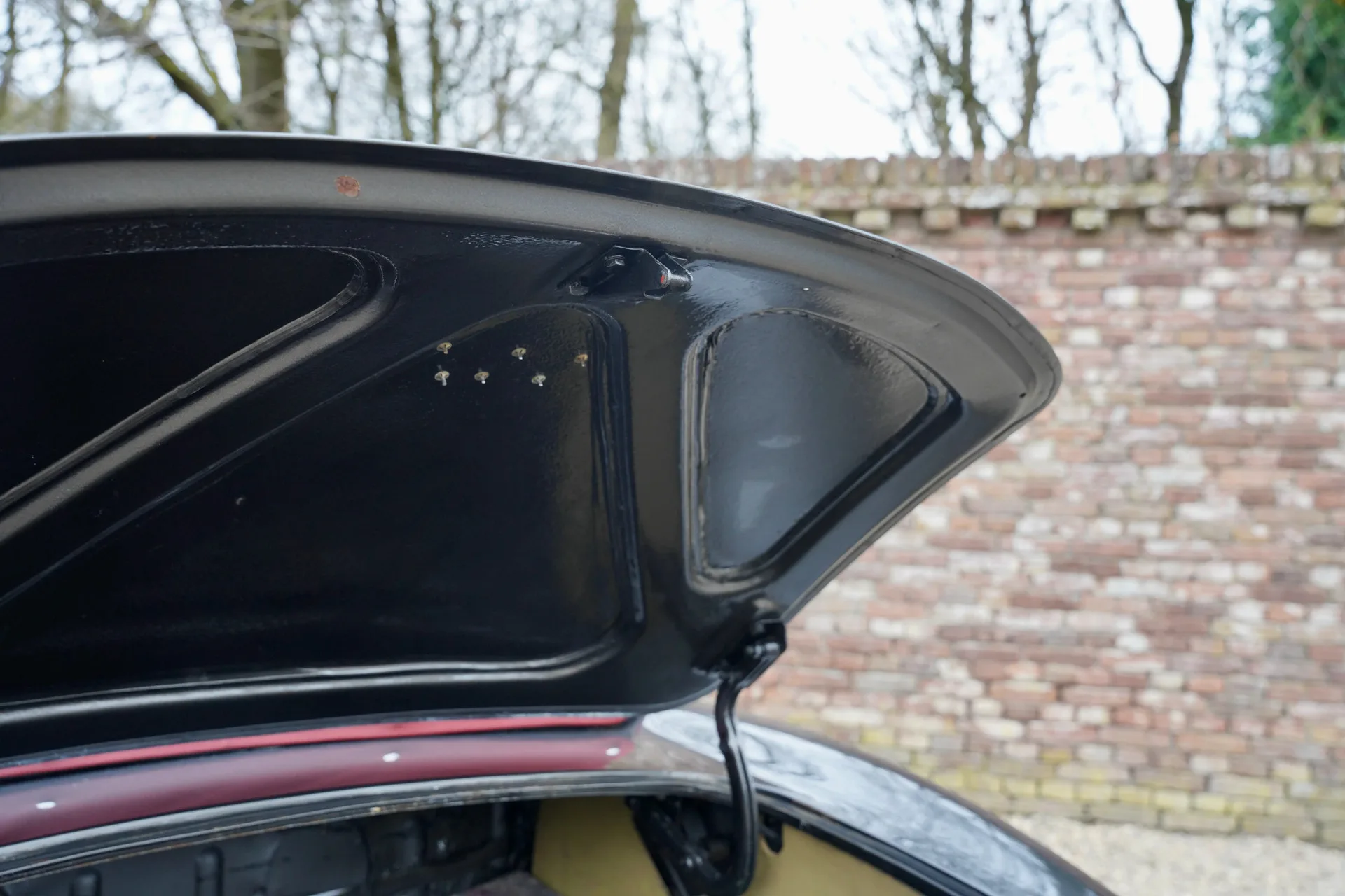 1961 Jaguar E-Type Series 1 3.8 Roadster, 19/30