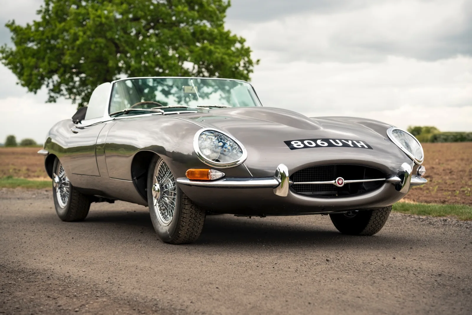 1961 Jaguar E-Type Series 1 3.8 Roadster, 14/30