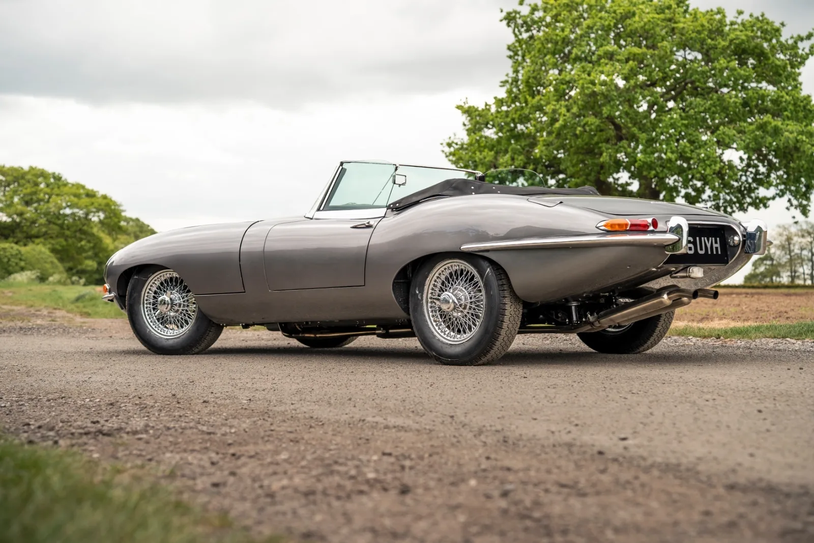 1961 Jaguar E-Type Series 1 3.8 Roadster, 23/30