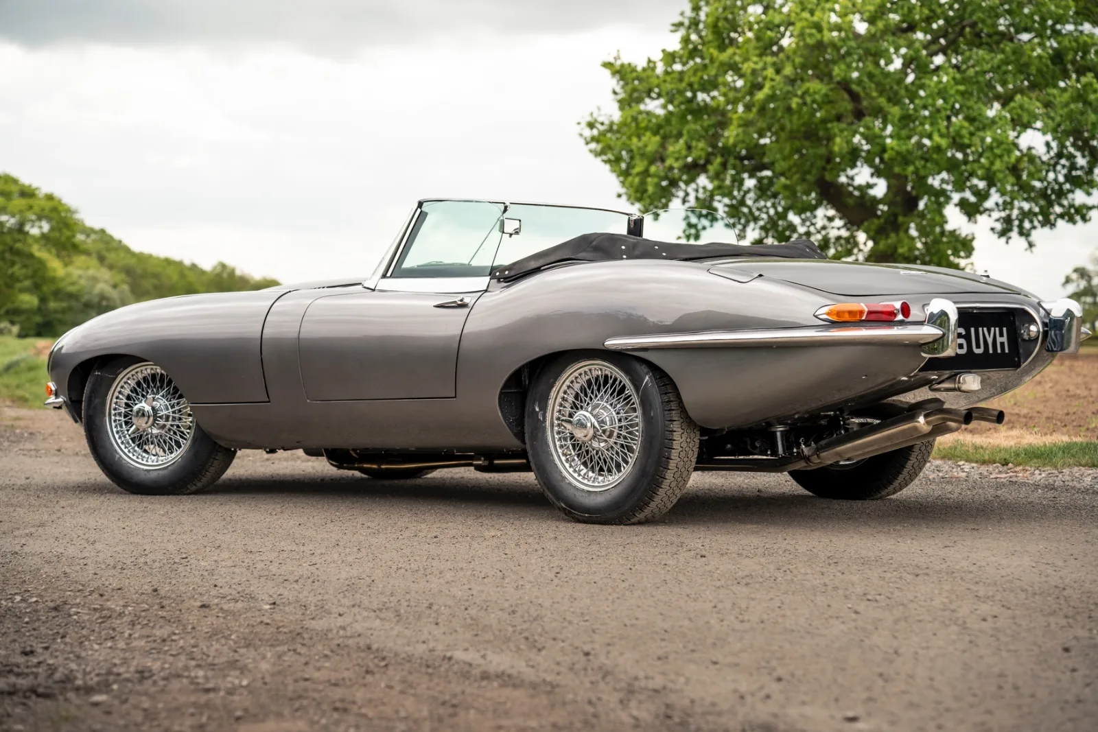 1961 Jaguar E-Type Series 1 3.8 Roadster, 25/30