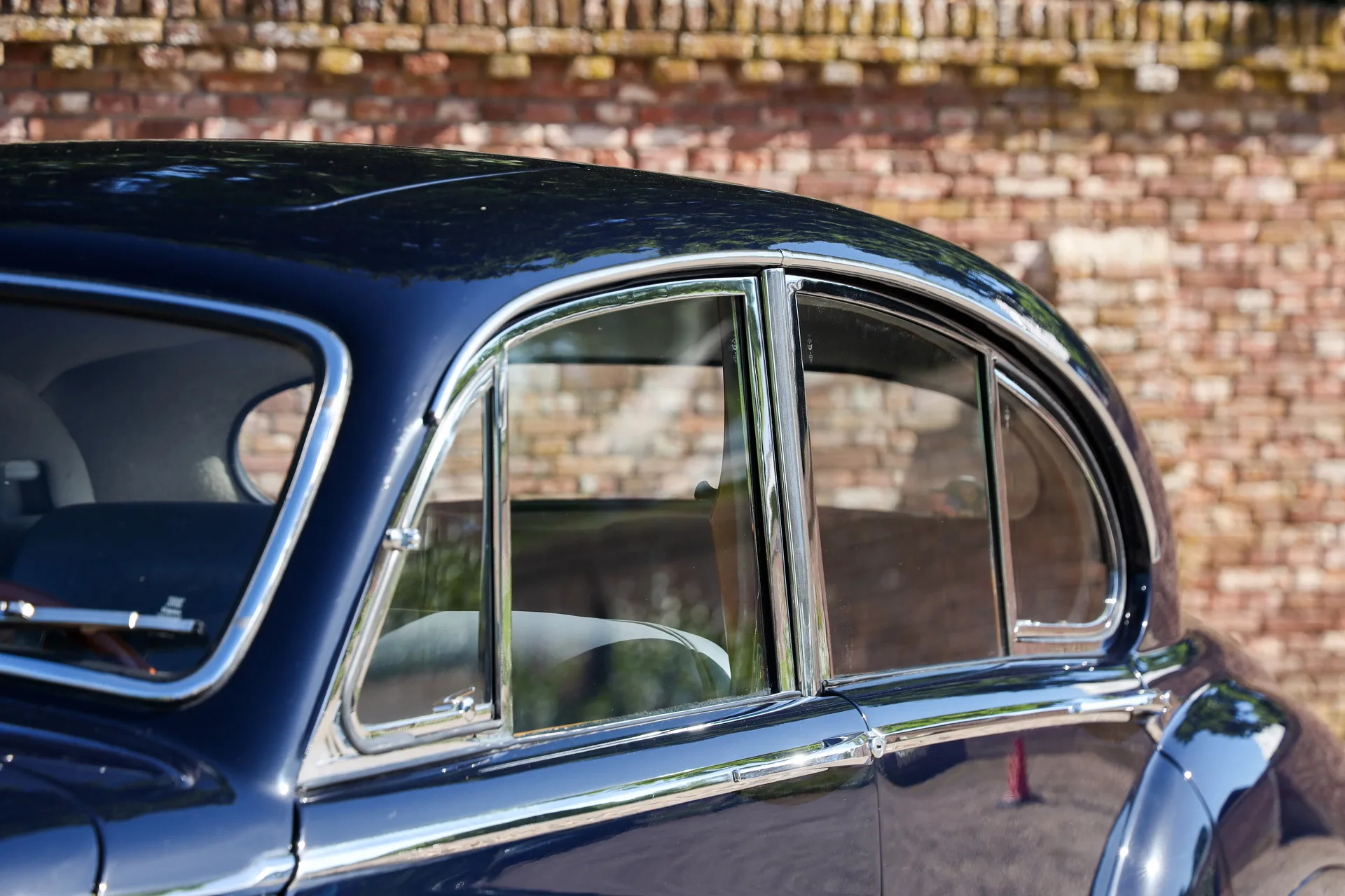 1961 Jaguar Mark IX, 20/30