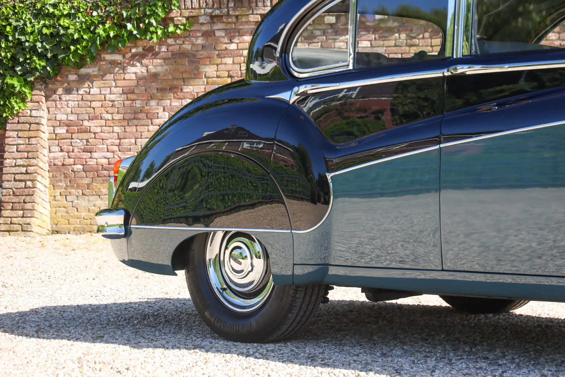 1961 Jaguar Mark IX, 30/30