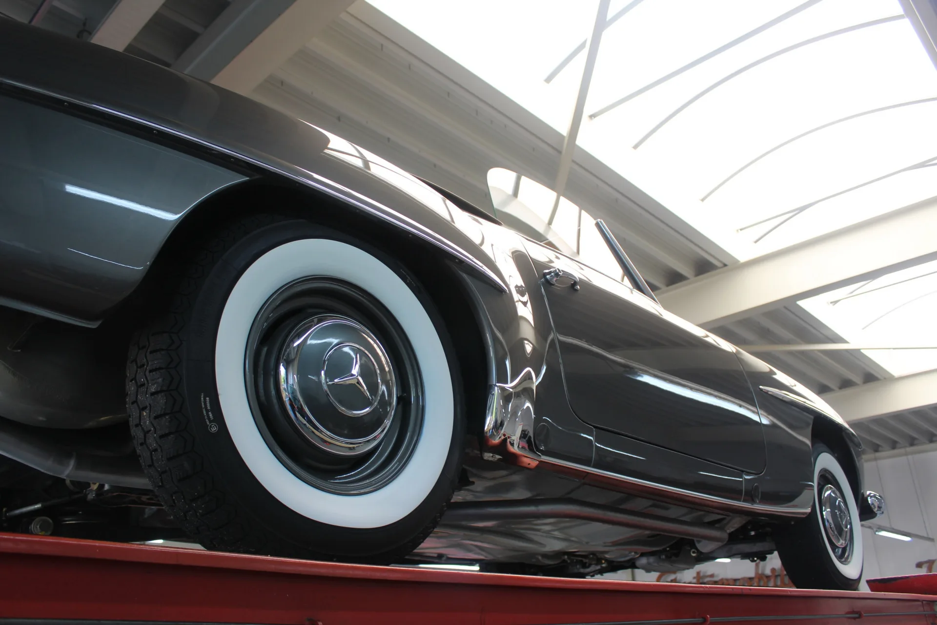 1961 Mercedes-Benz 190 SL, 8/30