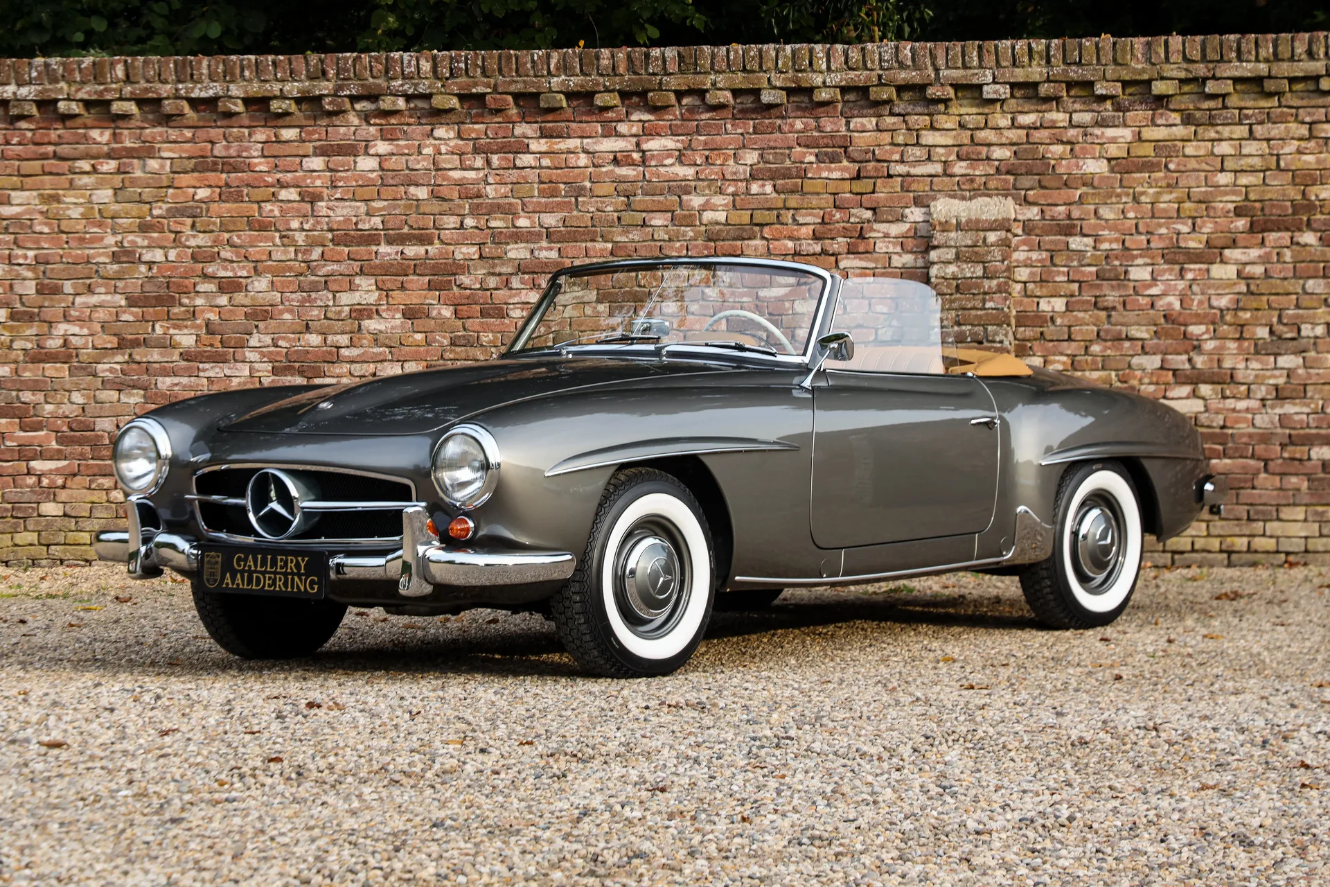 1961 Mercedes-Benz 190 SL, 17/30