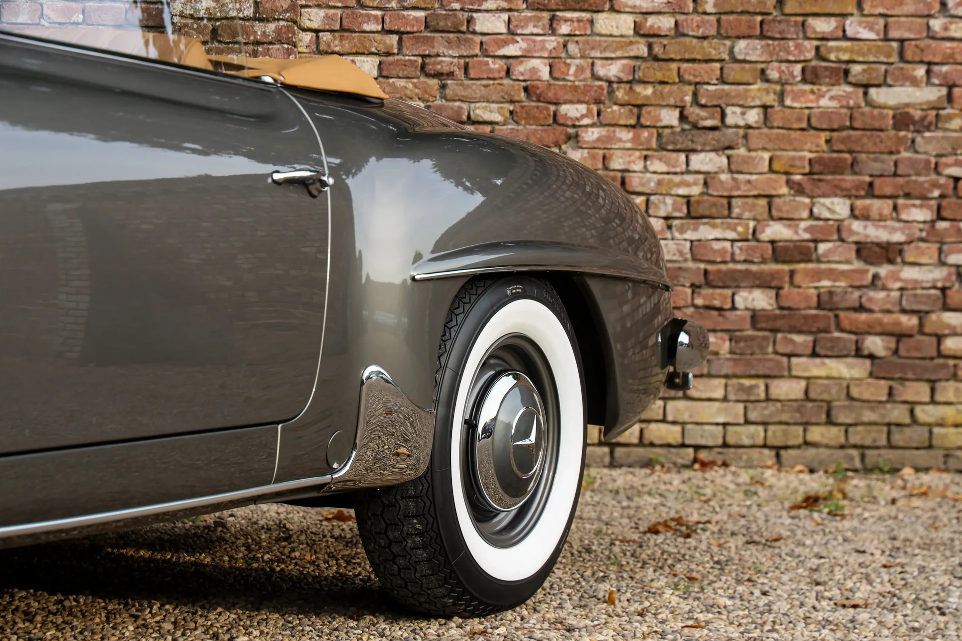 1961 Mercedes-Benz 190 SL, 24/30