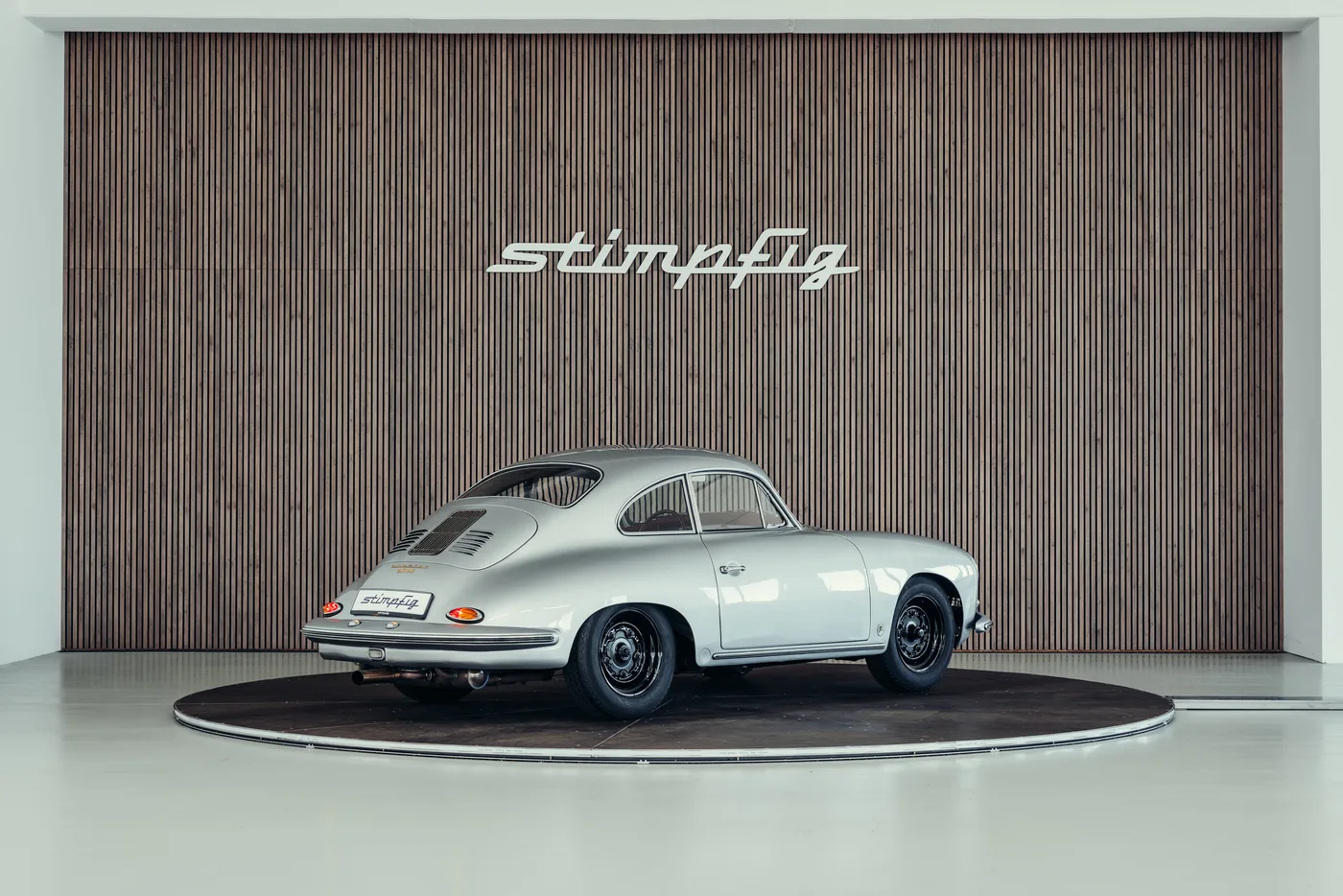 1961 Porsche 356 B 1600 Super angeboten von einem Oldtimerspezialisten in Stuttgart, Deutschland, Foto 5 von 25