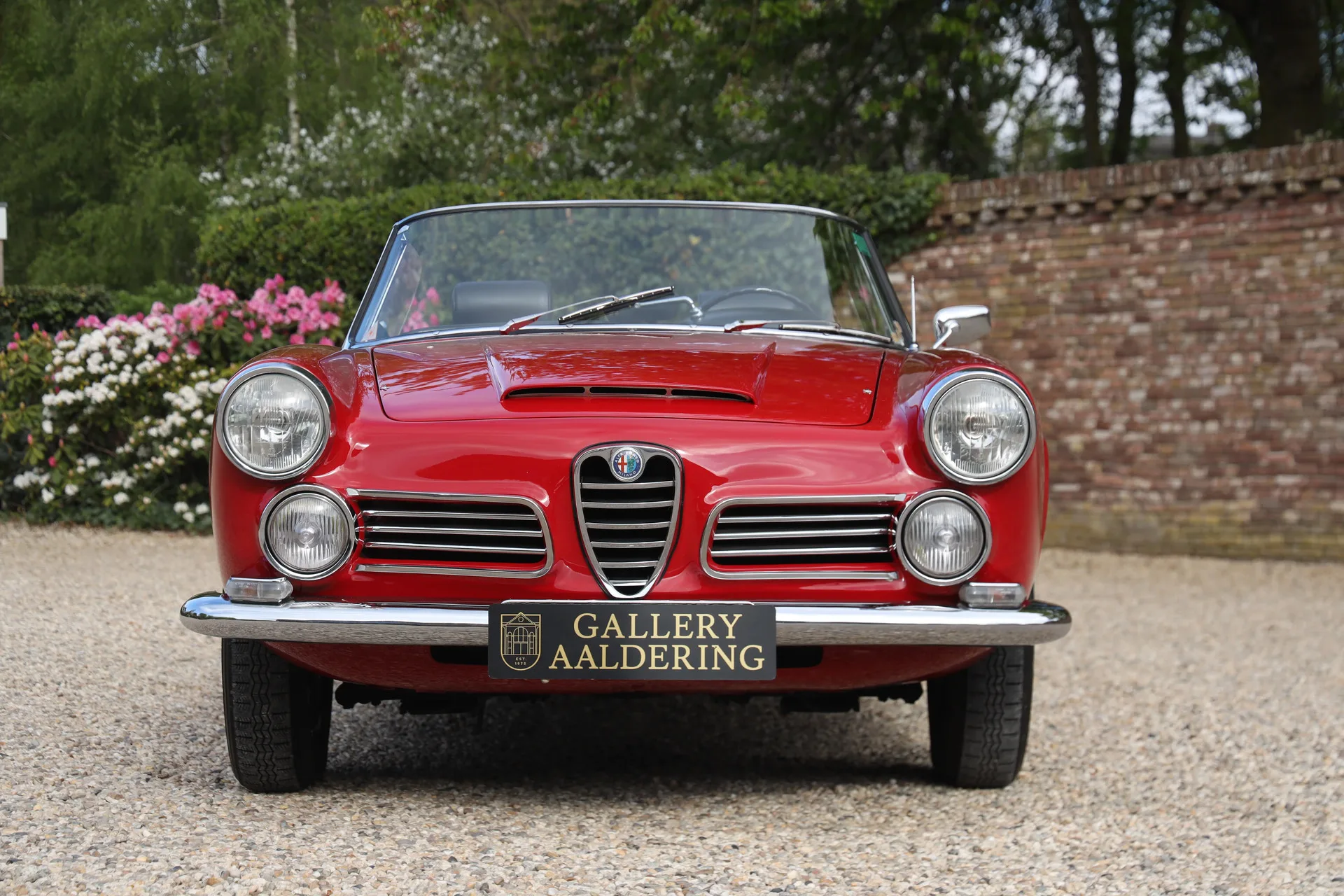 1962 Alfa Romeo 2600 Spider Touring, 5/30