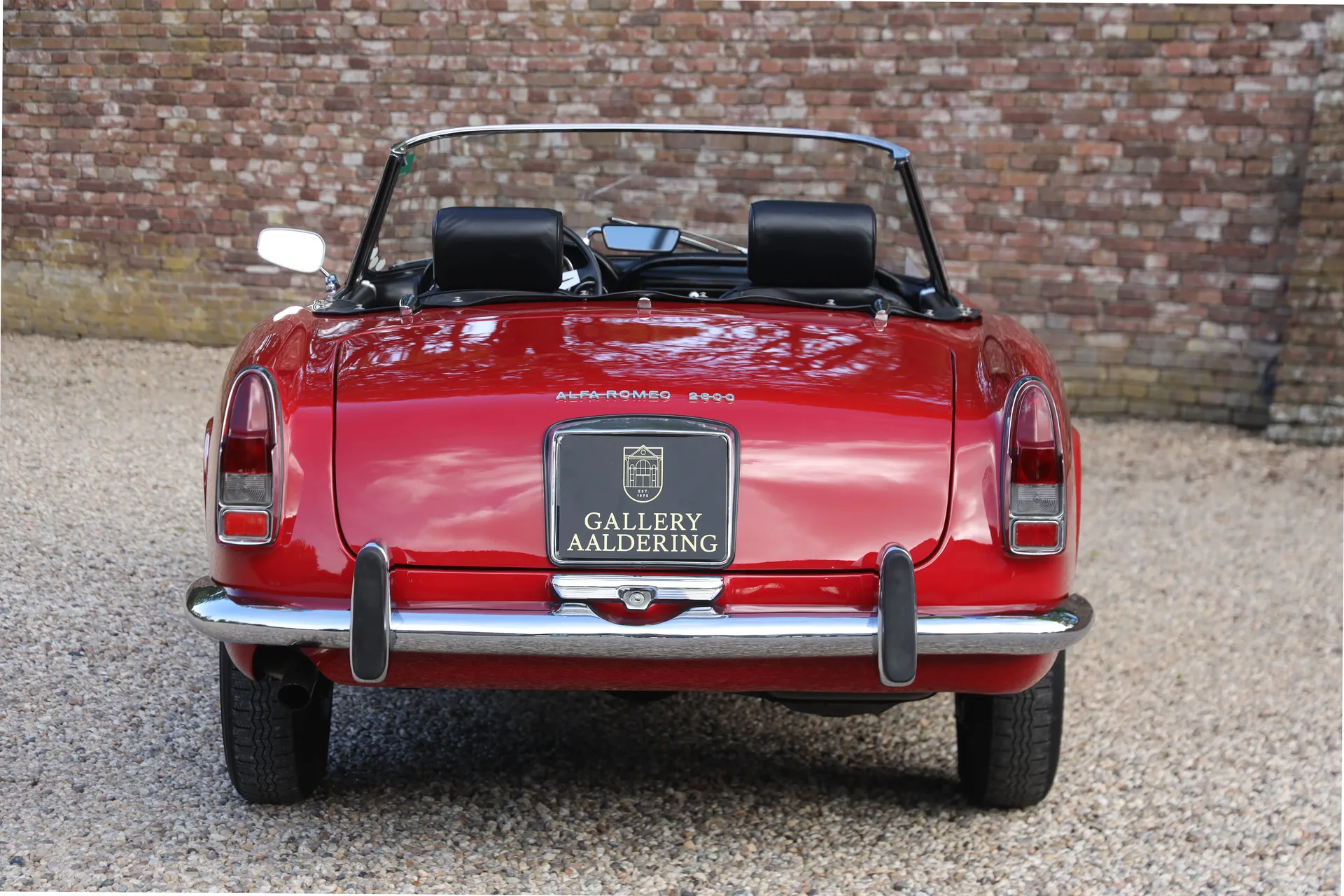 1962 Alfa Romeo 2600 Spider Touring, 6/30