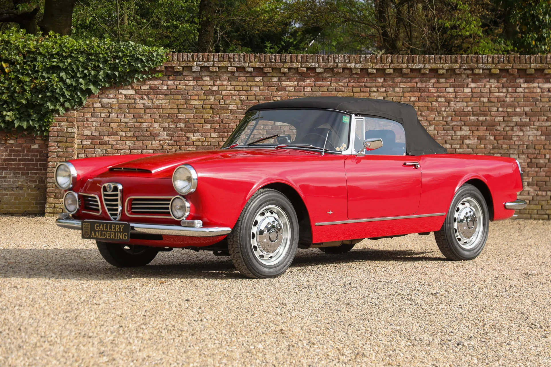 1962 Alfa Romeo 2600 Spider Touring, 14/30