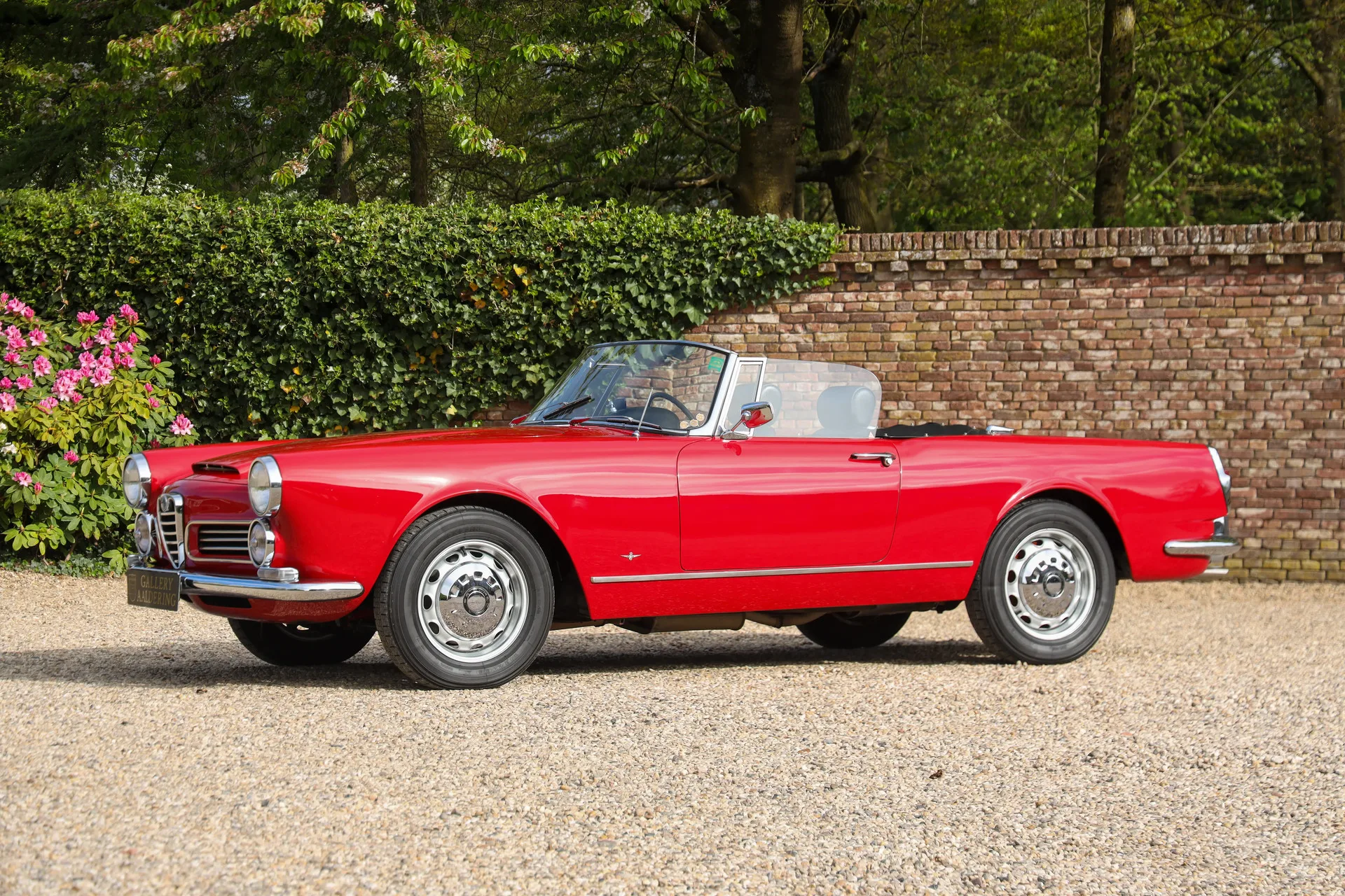 1962 Alfa Romeo 2600 Spider Touring, 27/30