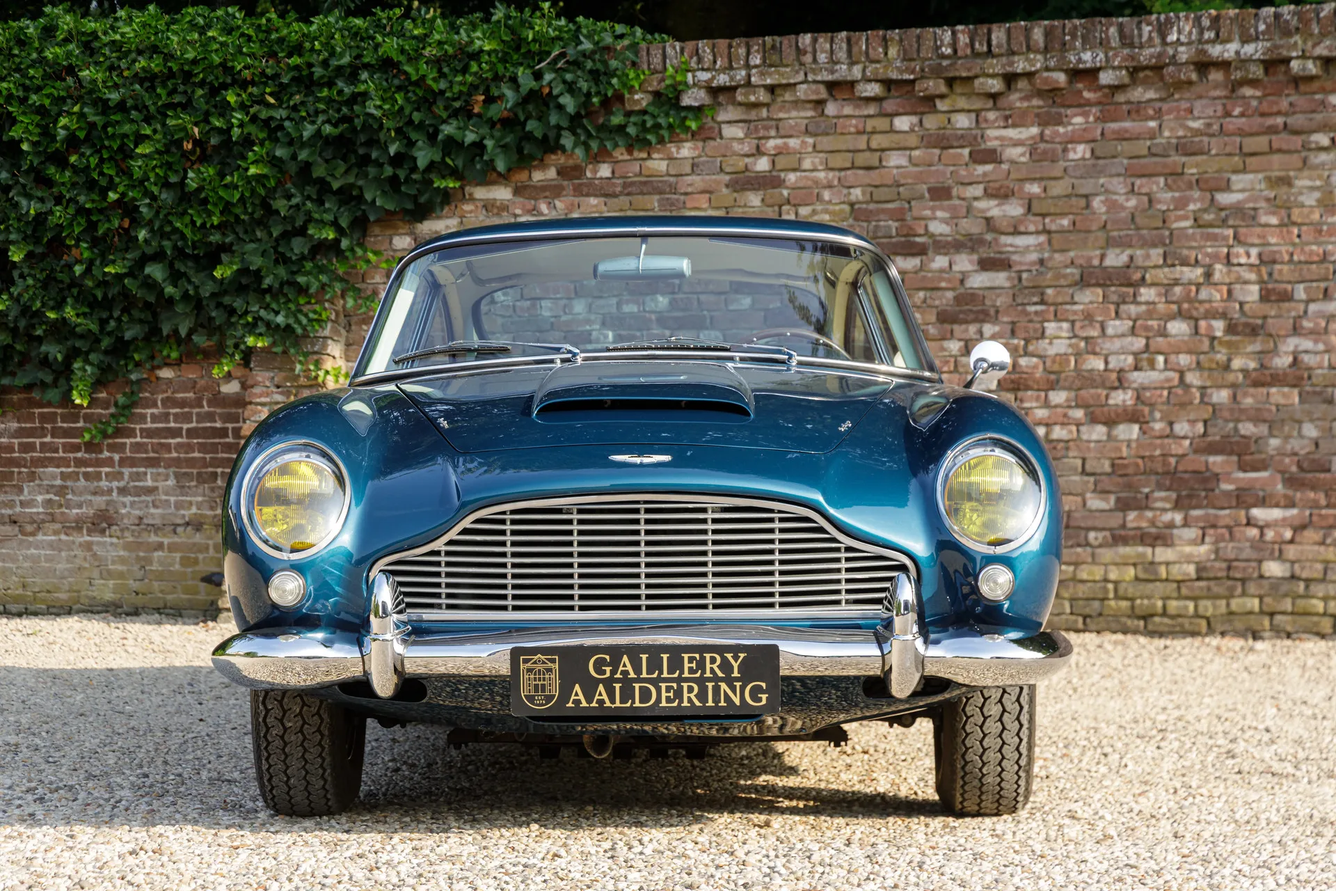 1962 Aston Martin DB4 Vantage SS Series IV, 24/30