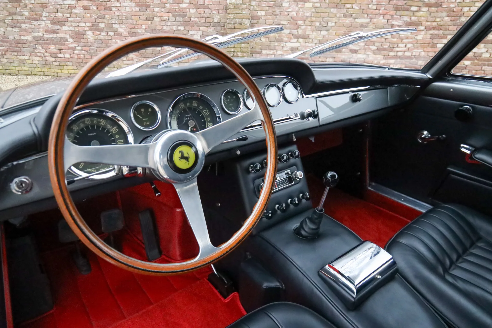 1962 Ferrari 250 GT 2+2 GTE Series I, 26/30