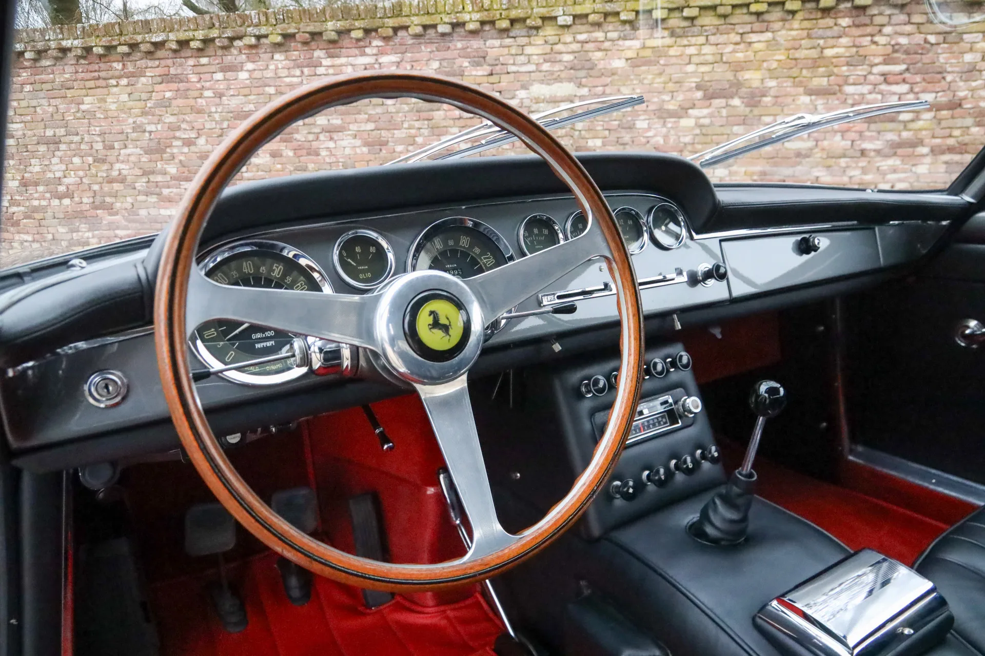 1962 Ferrari 250 GT 2+2 GTE Series I, 28/30