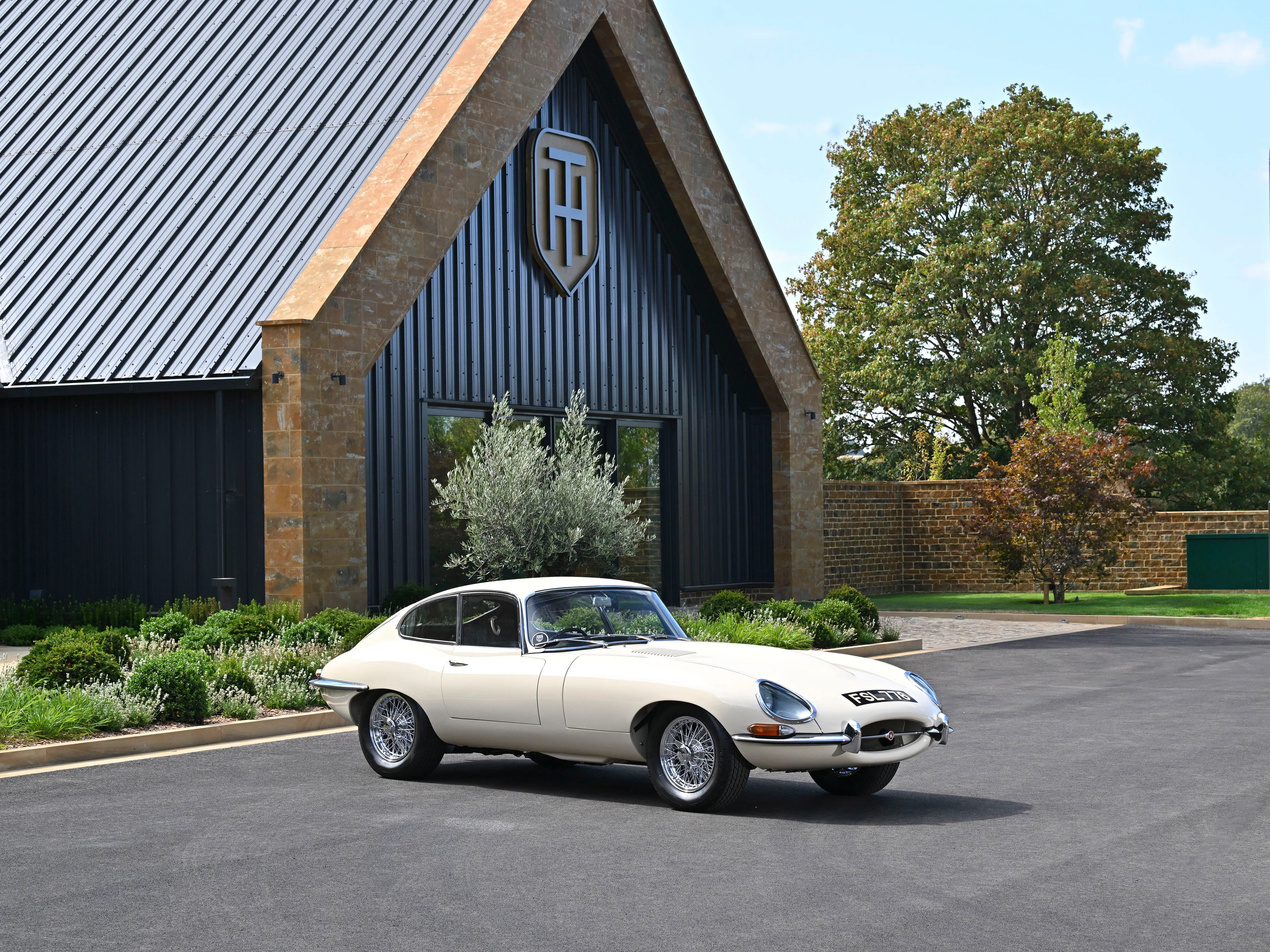 1962 Jaguar E-Type Series 1 3.8 FHC angeboten von einem Fachhändler in Hook Norton, Vereinigtes Königreich, Hauptfoto