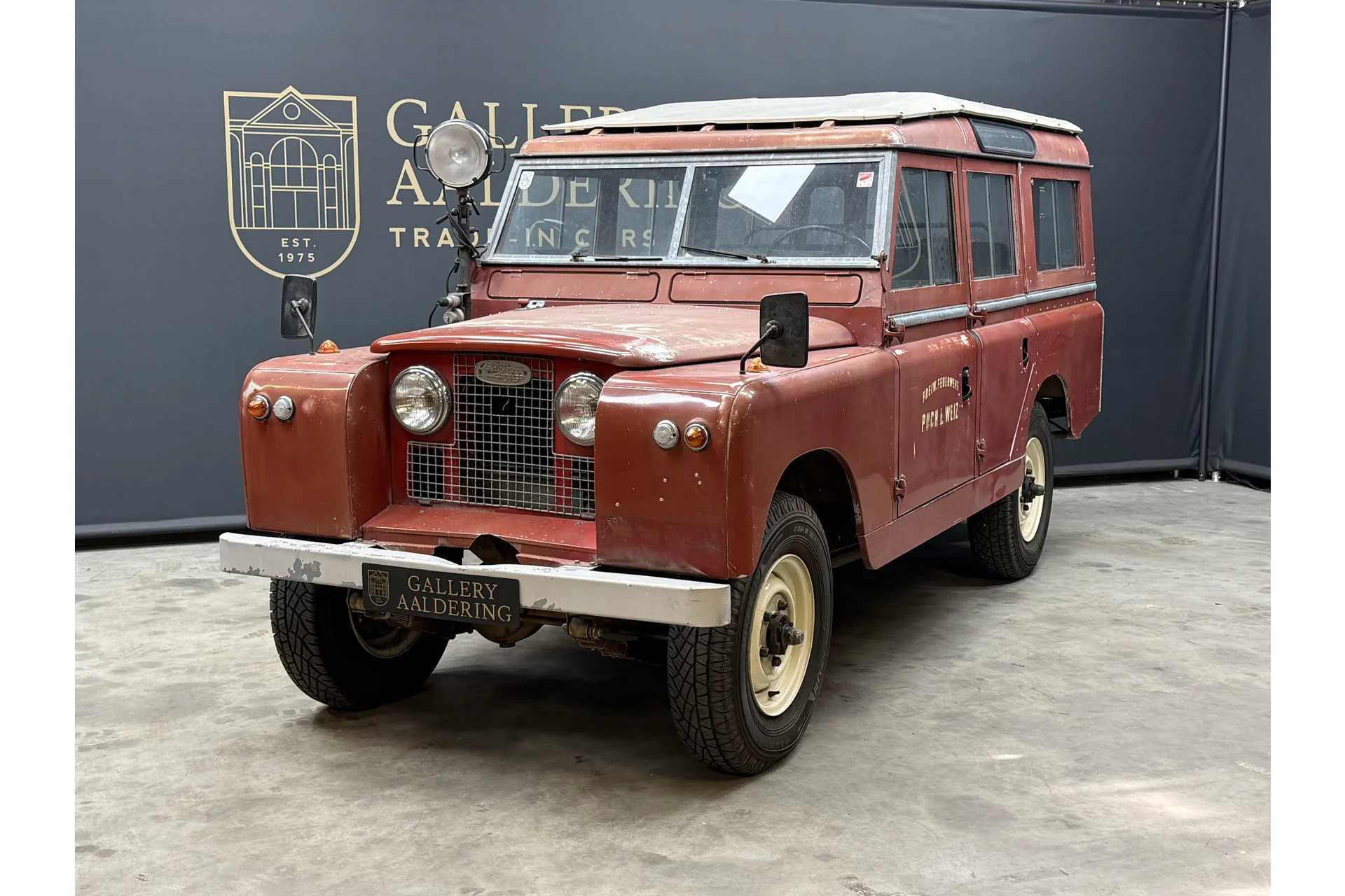 1962 Land Rover Series IIA 109 Station Wagon, 12/30