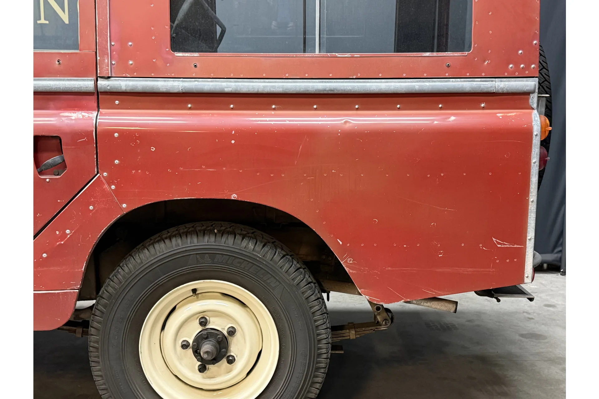 1962 Land Rover Series IIA 109 Station Wagon, 17/30