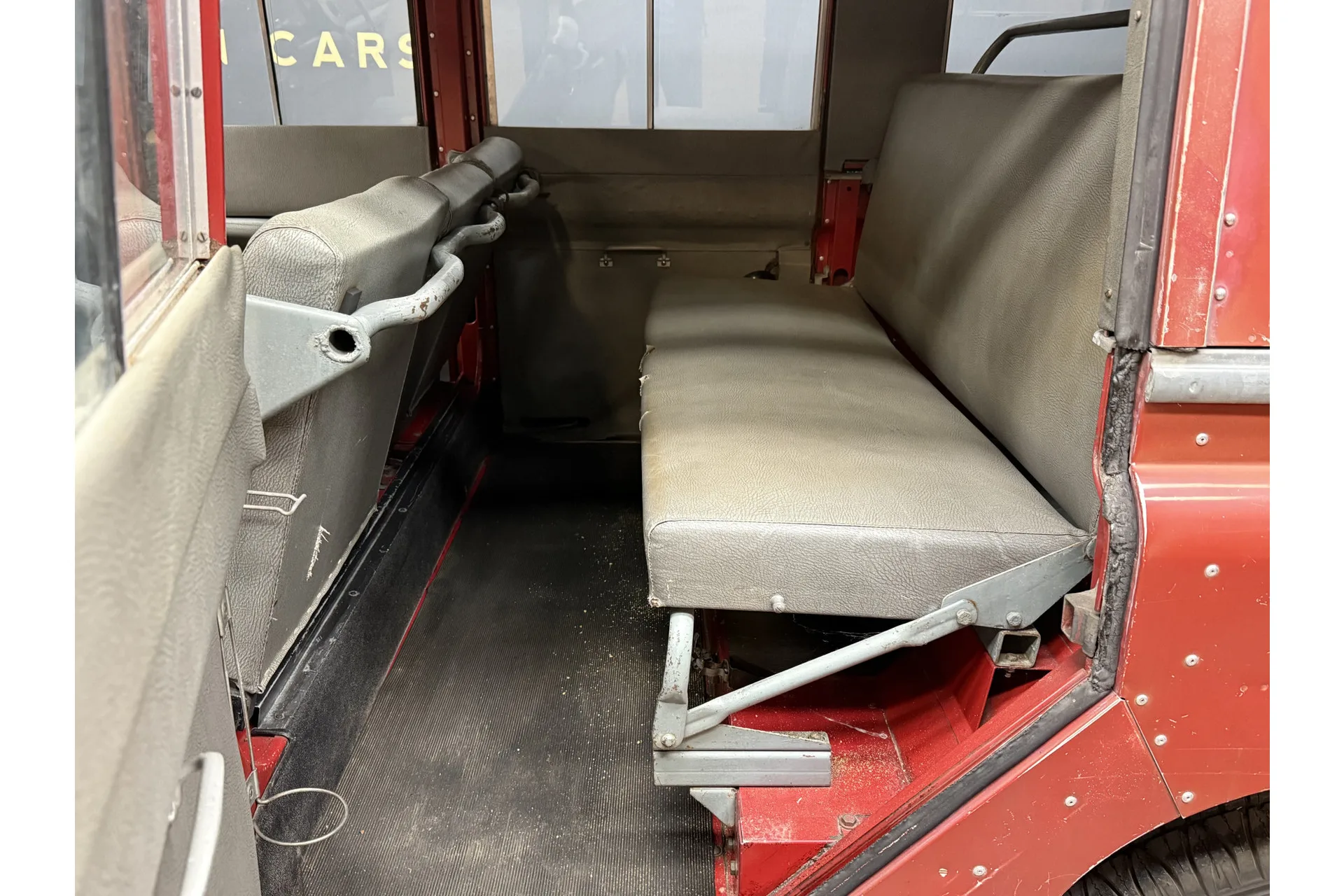 1962 Land Rover Series IIA 109 Station Wagon, 18/30