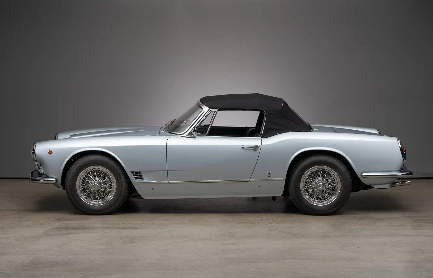 1962 Maserati 3500 GT Spyder Vignale, 4/30
