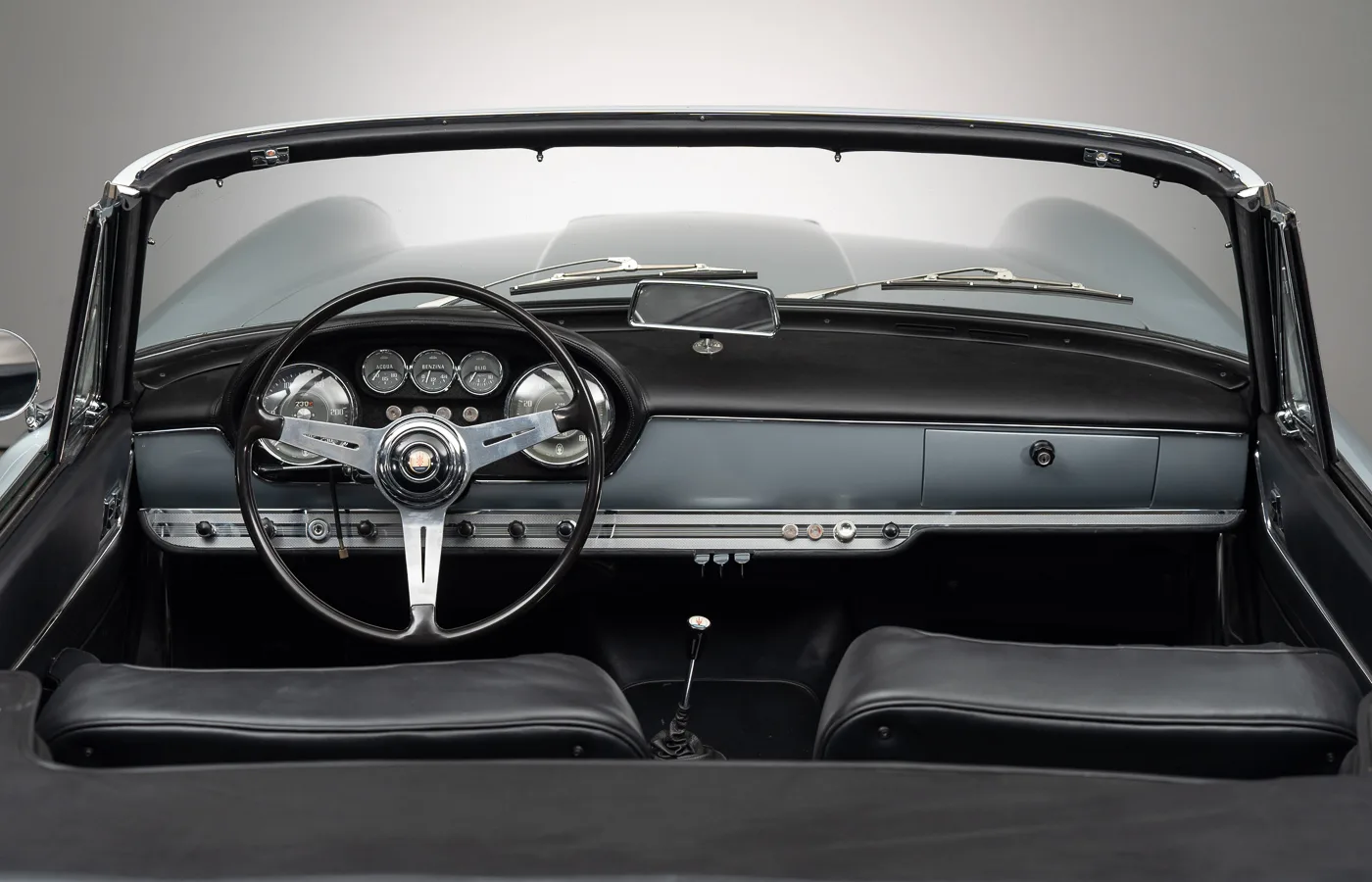 1962 Maserati 3500 GT Spyder Vignale, 21/30